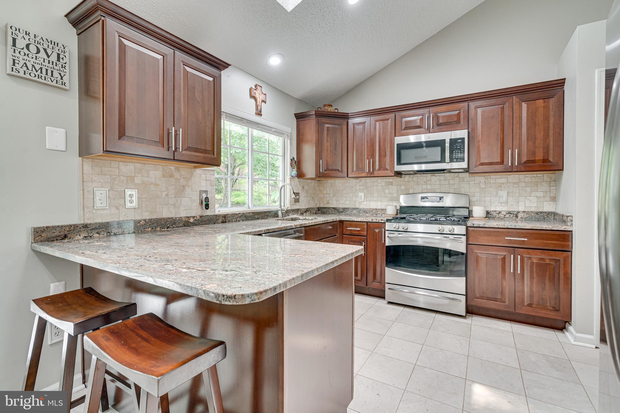 DRANESVILLE ESTATES - Residential