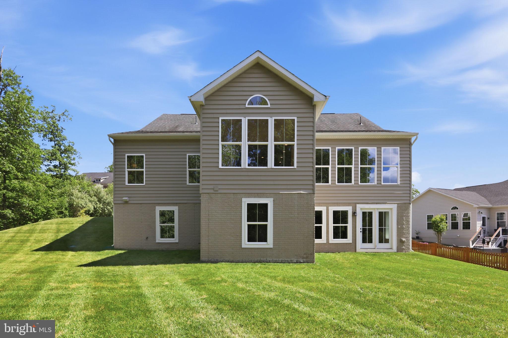 MARBURY - Residential