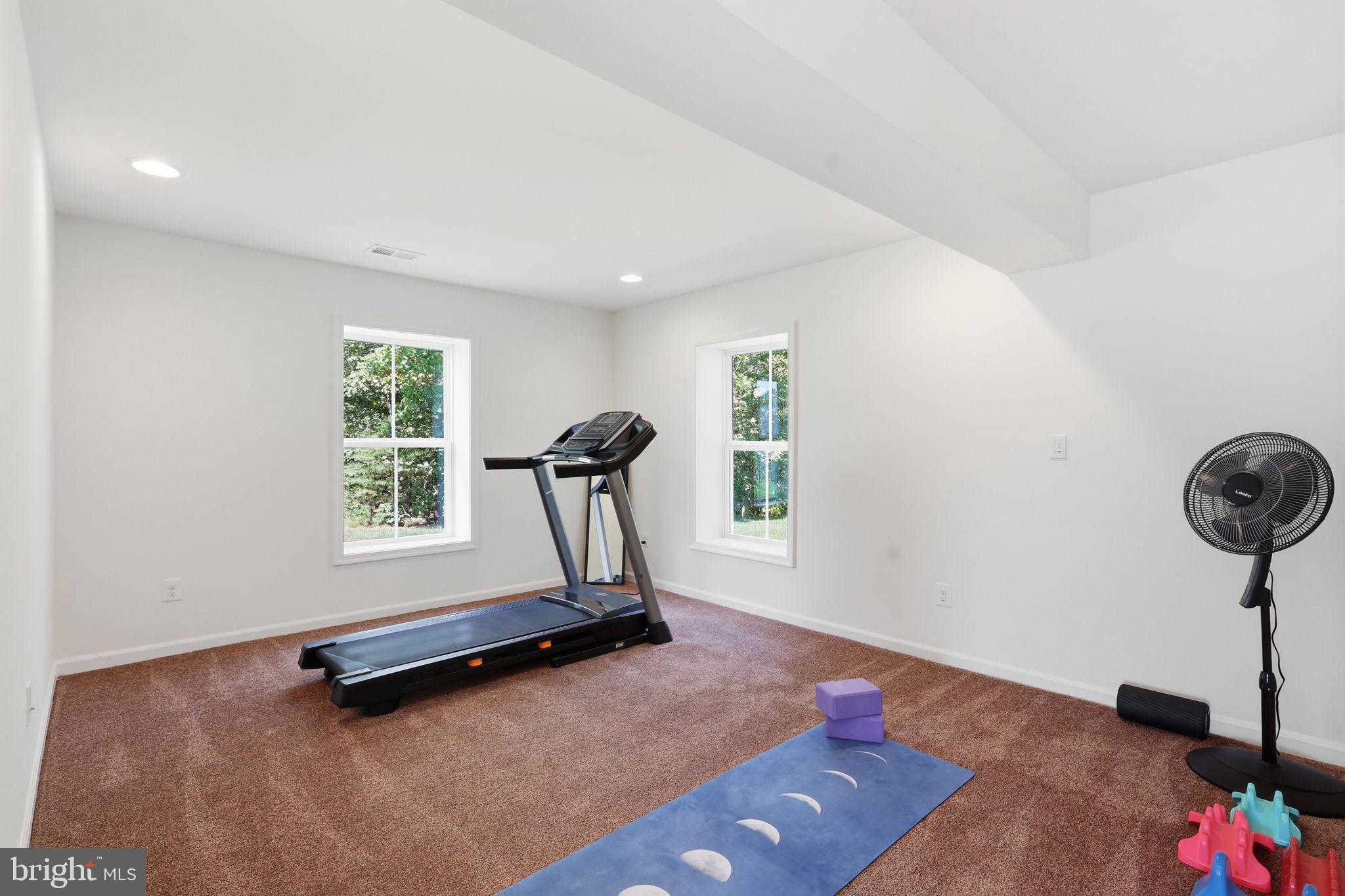 MARBURY - Residential