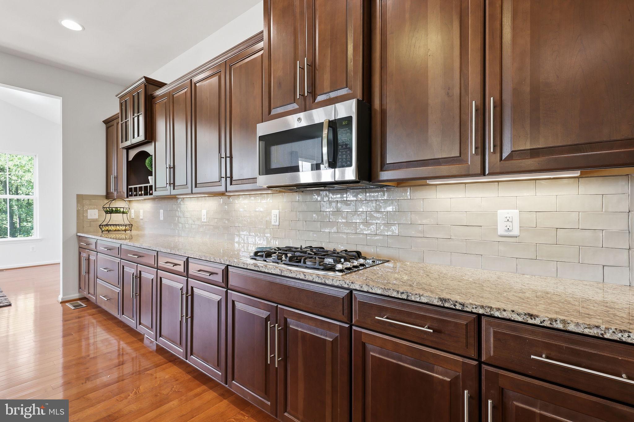 MARBURY - Residential