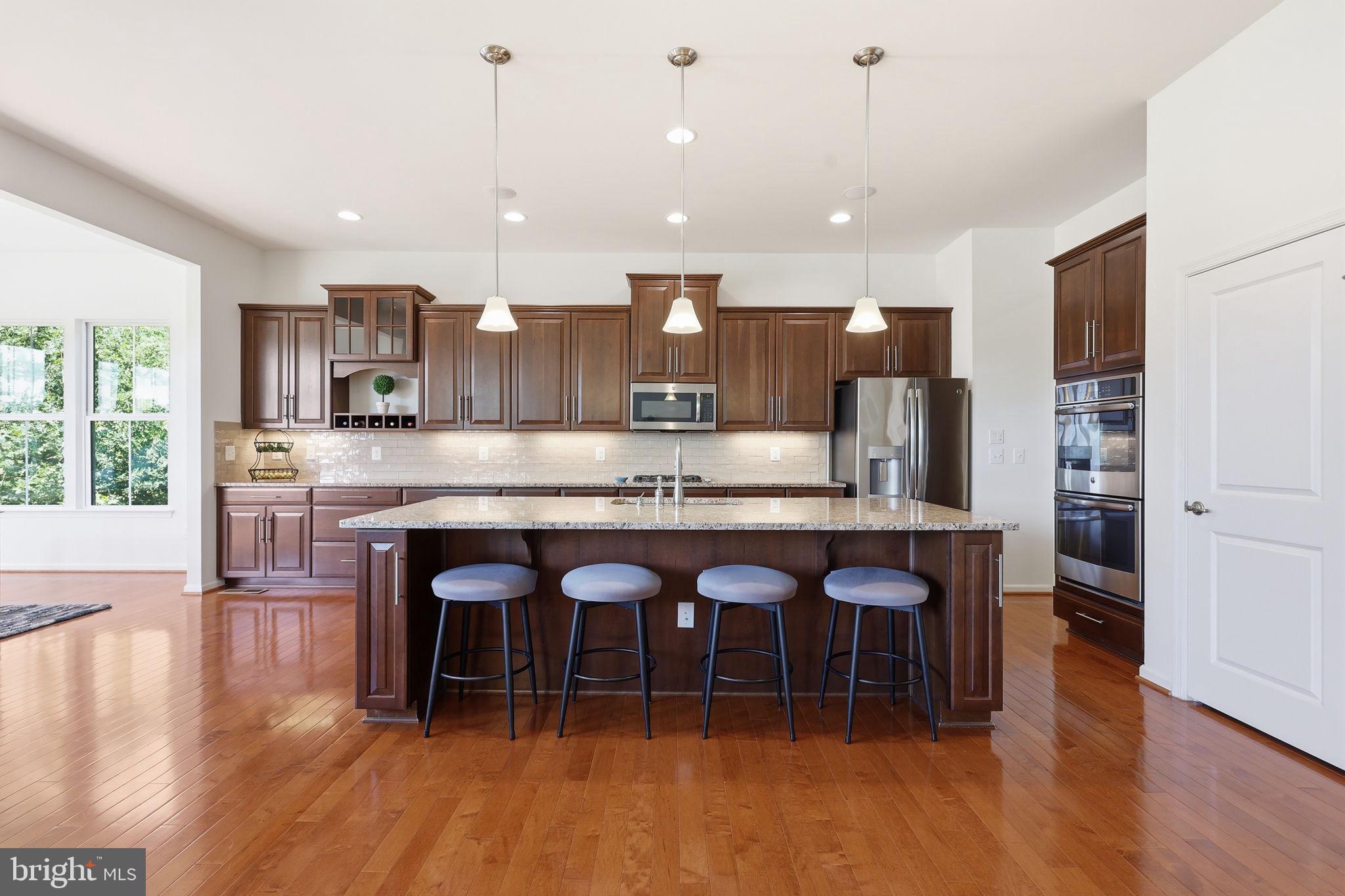 MARBURY - Residential