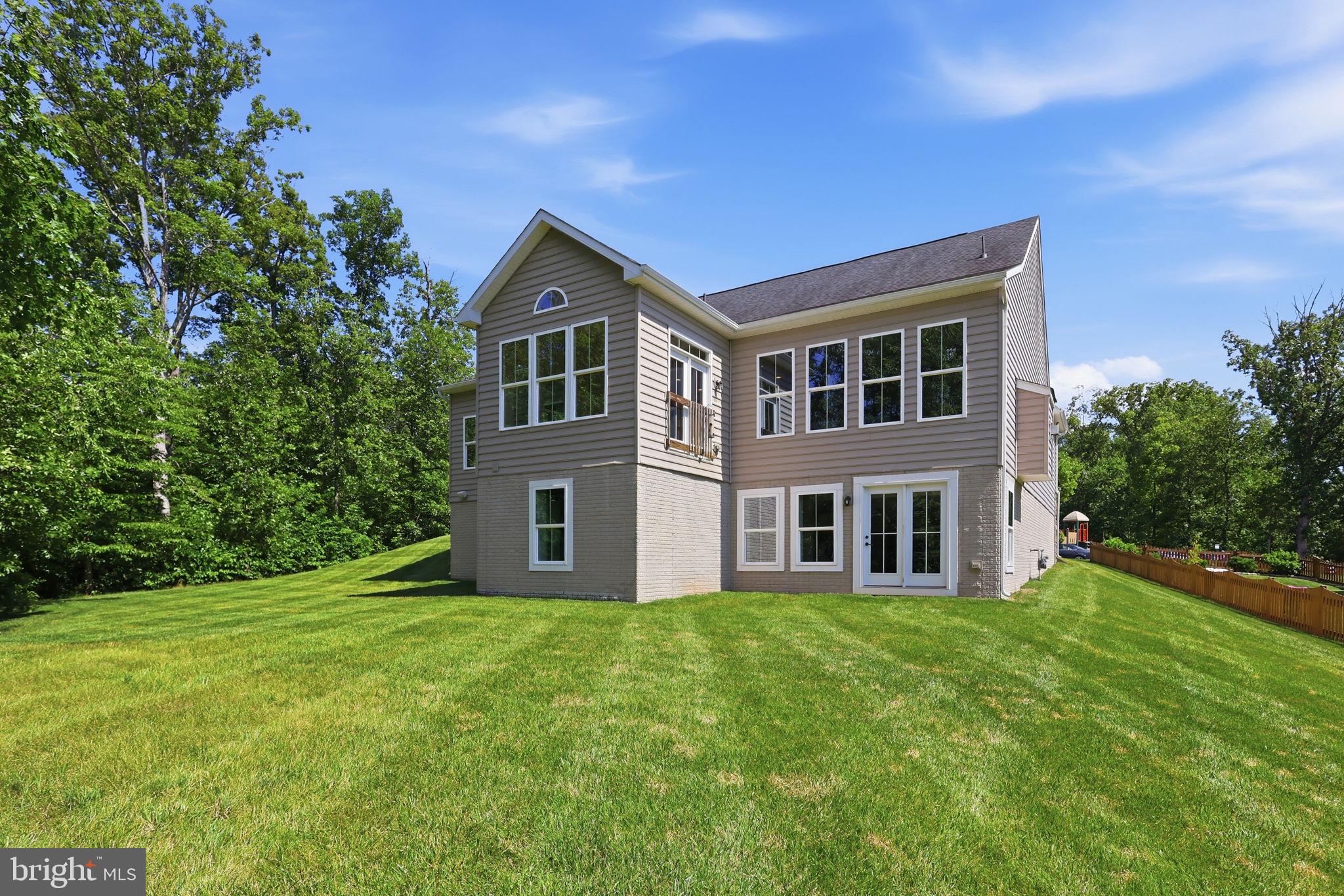 MARBURY - Residential