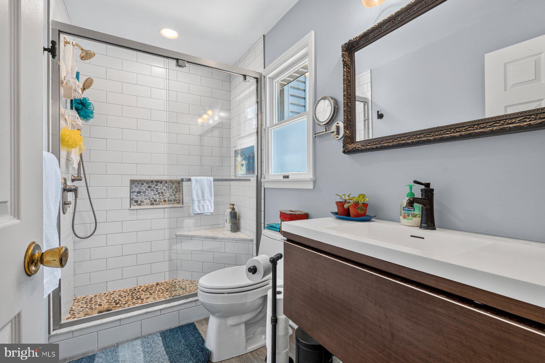 ROCKLAND ESTATES - Residential