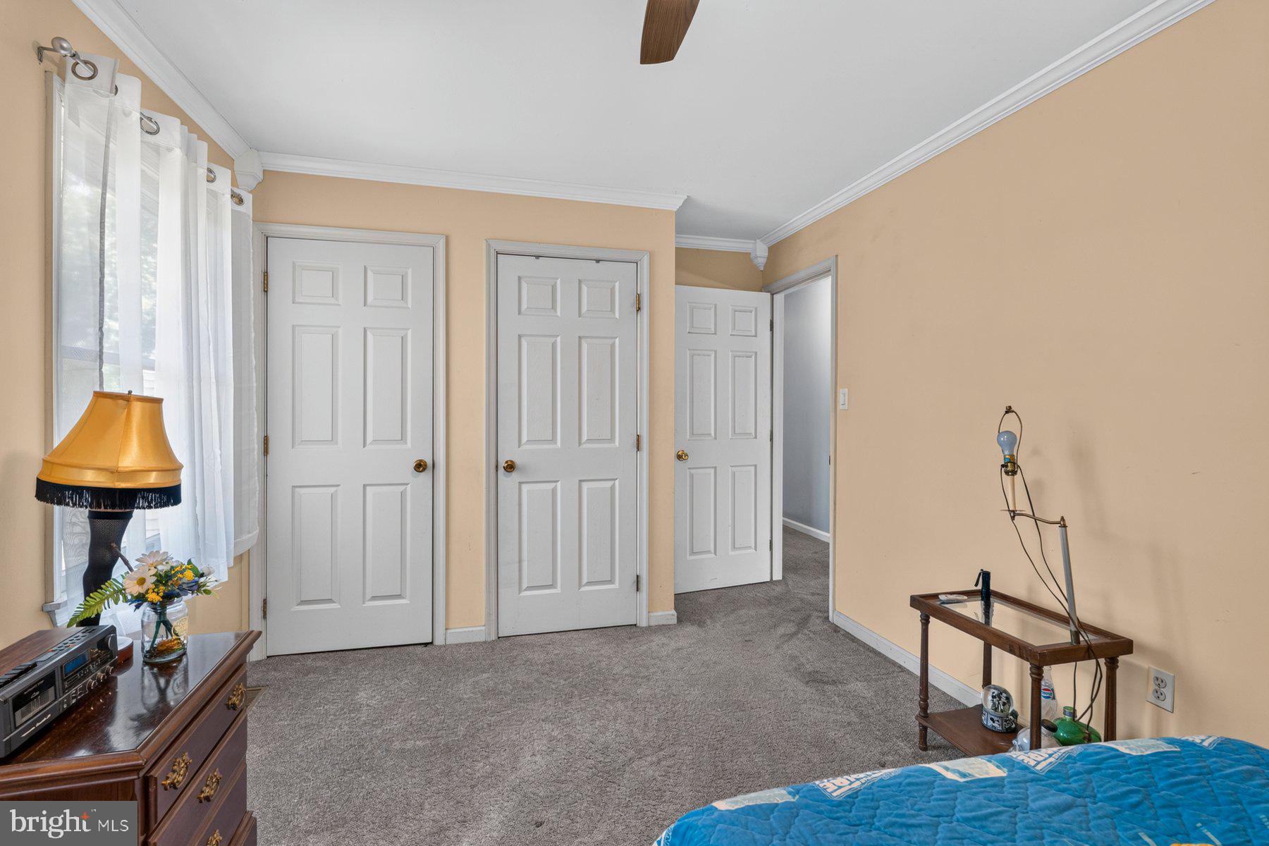 ROCKLAND ESTATES - Residential