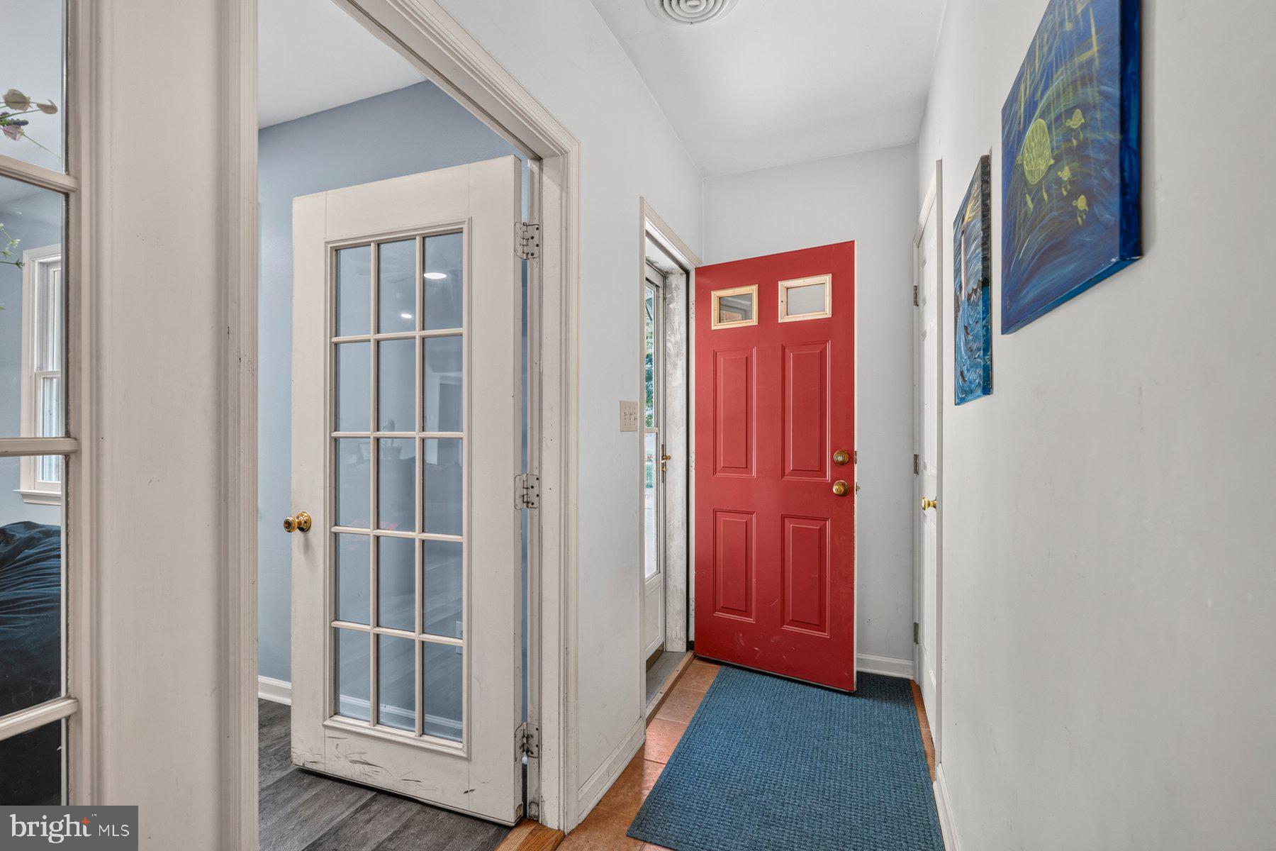 ROCKLAND ESTATES - Residential