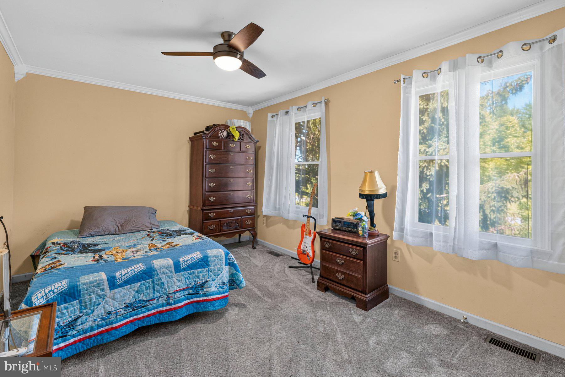 ROCKLAND ESTATES - Residential