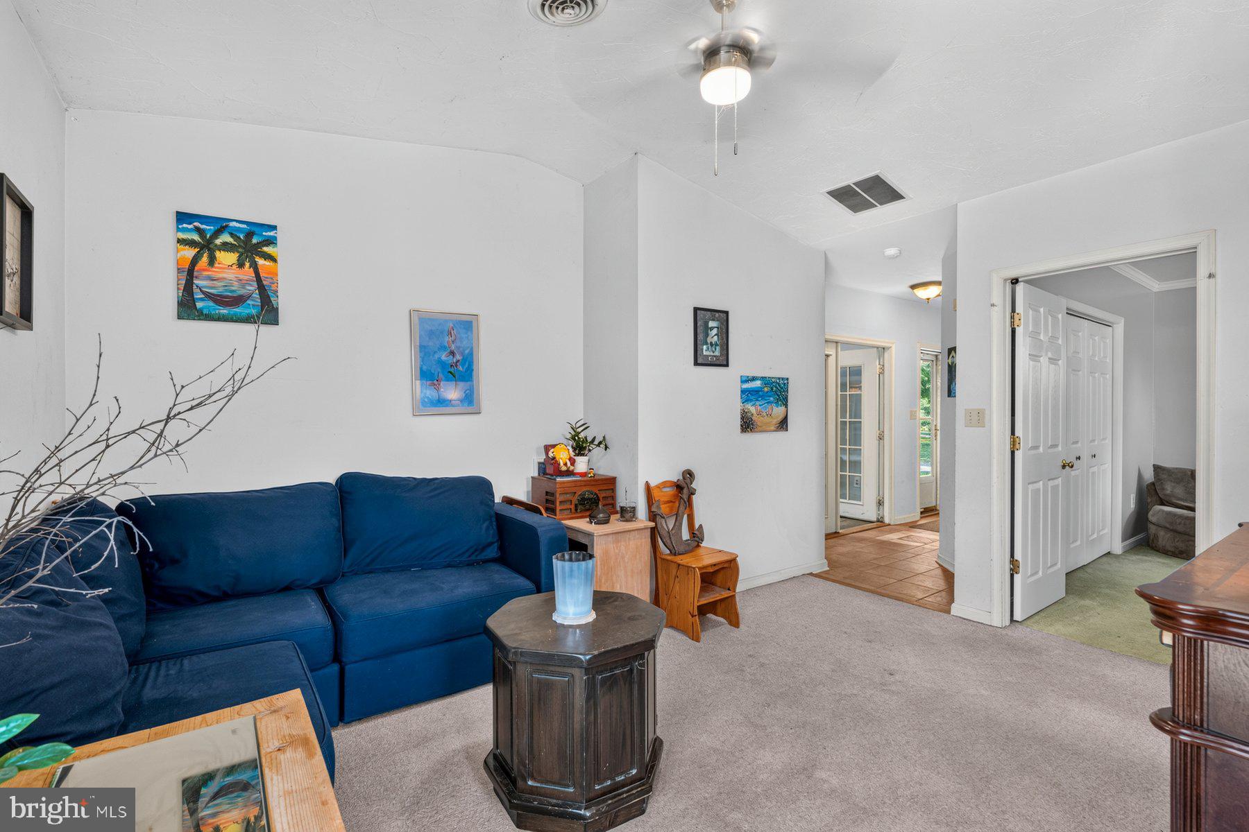 ROCKLAND ESTATES - Residential