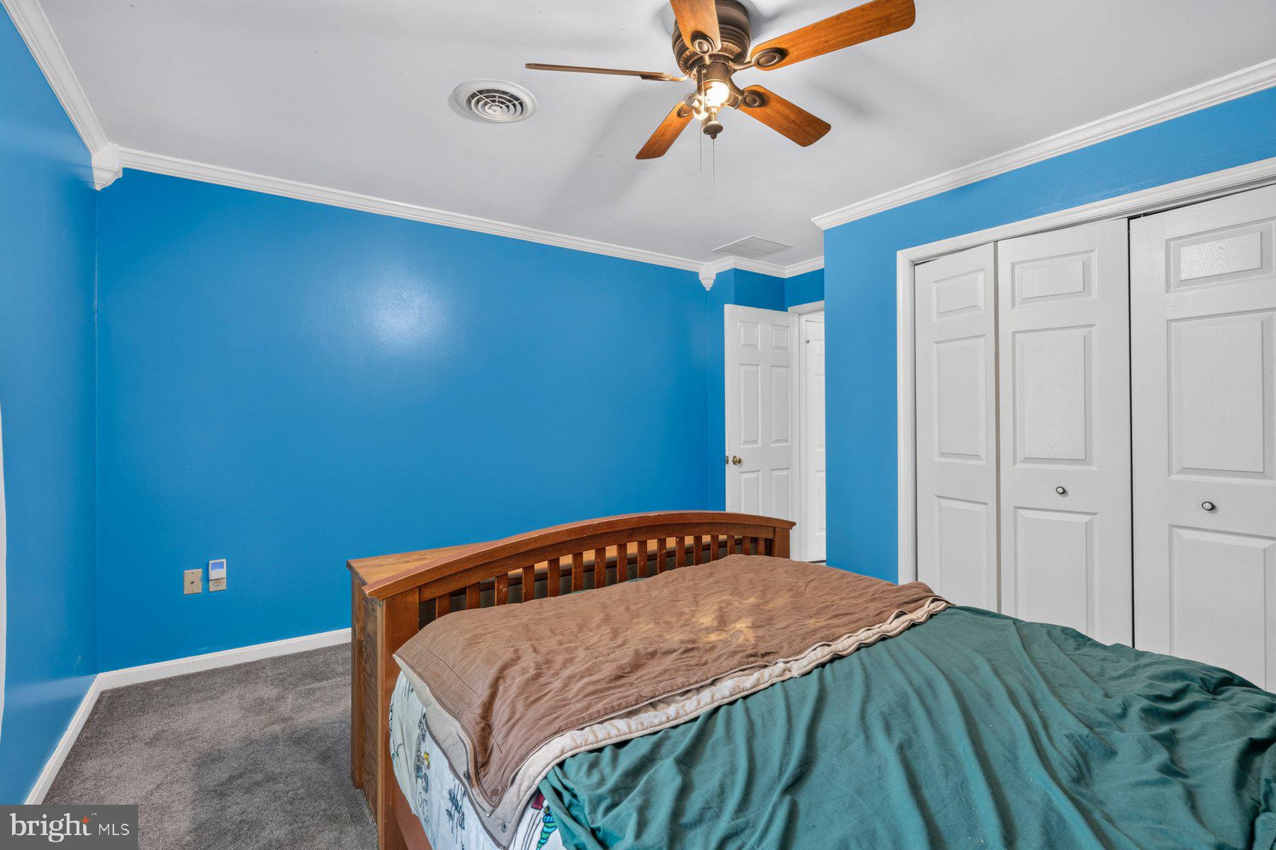 ROCKLAND ESTATES - Residential