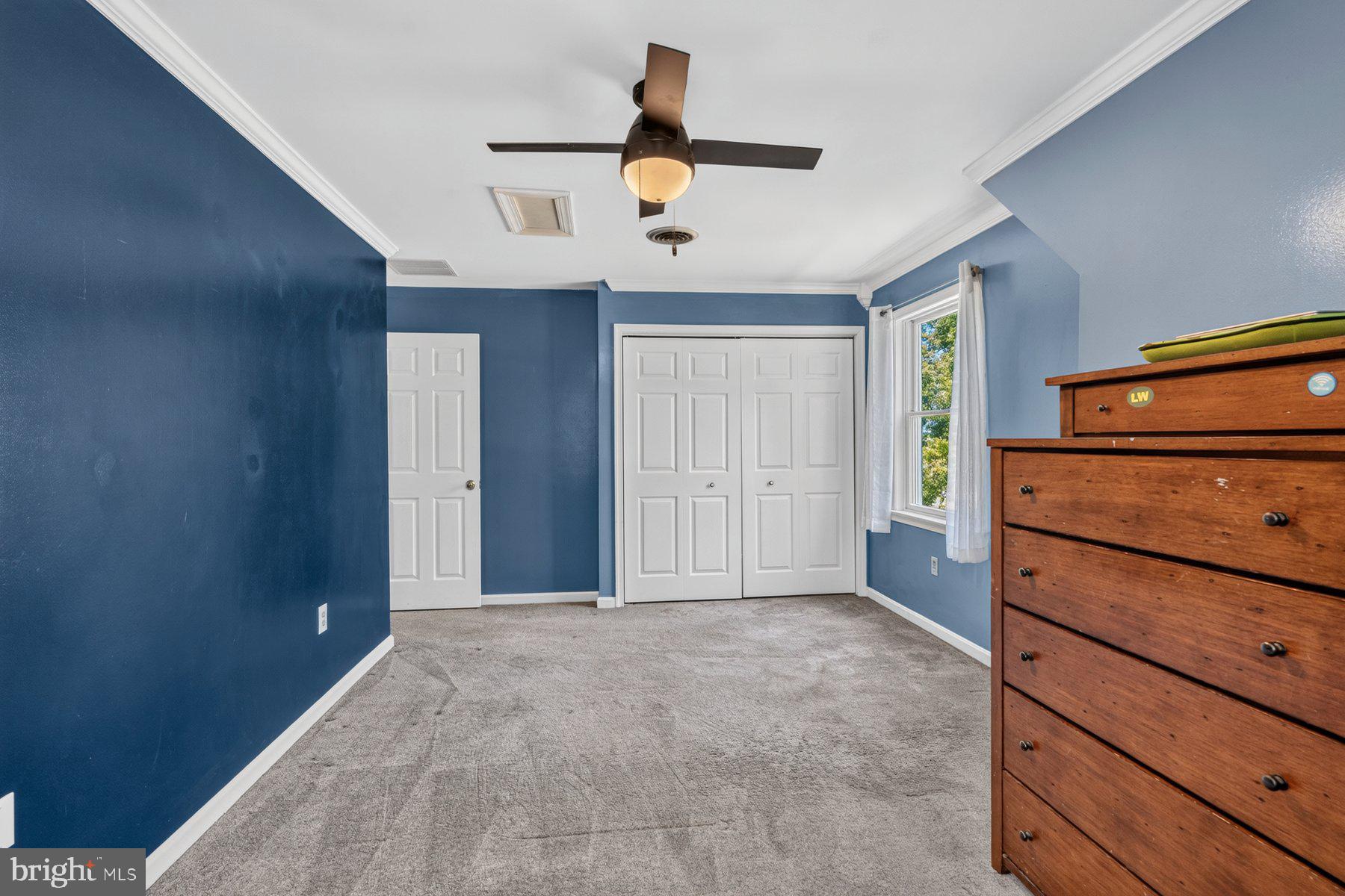 ROCKLAND ESTATES - Residential