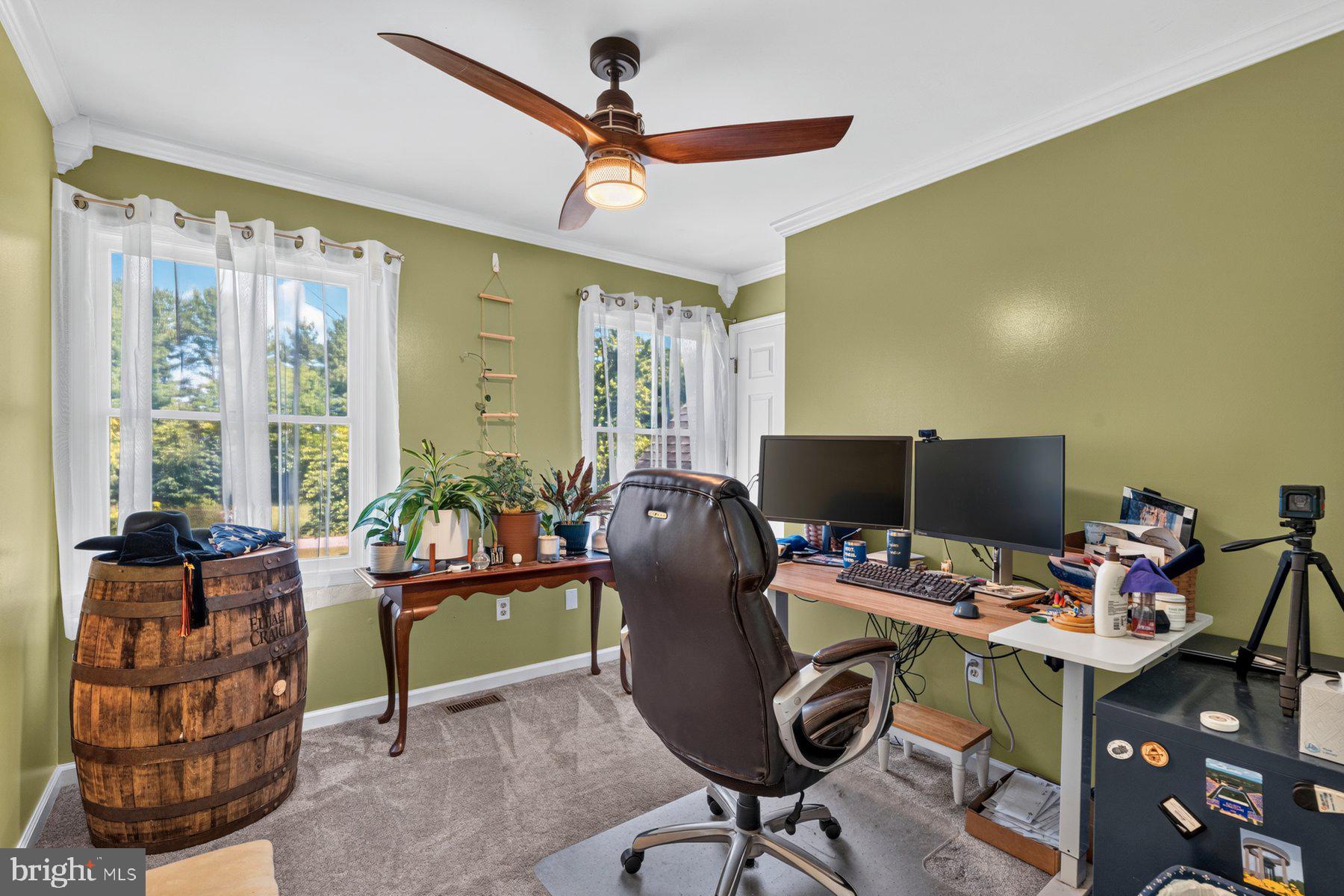 ROCKLAND ESTATES - Residential