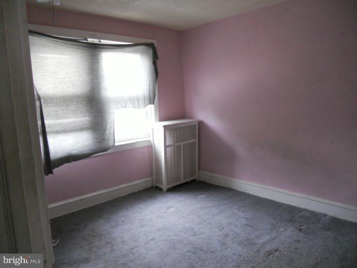 FRANKFORD - Residential