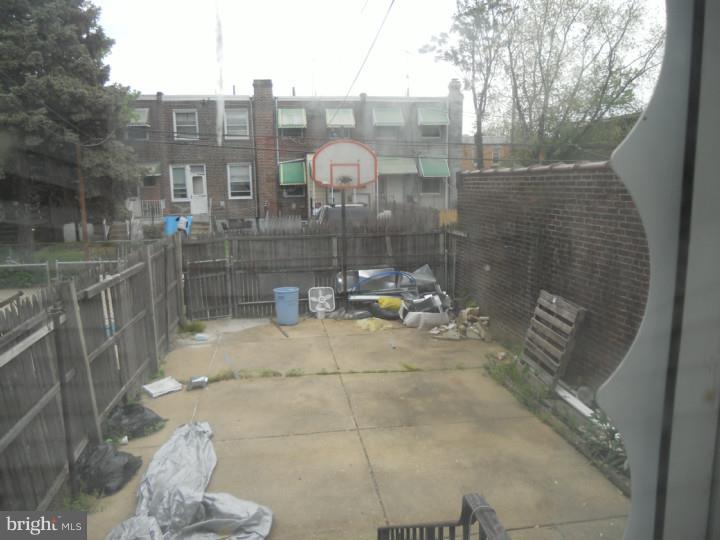 FRANKFORD - Residential
