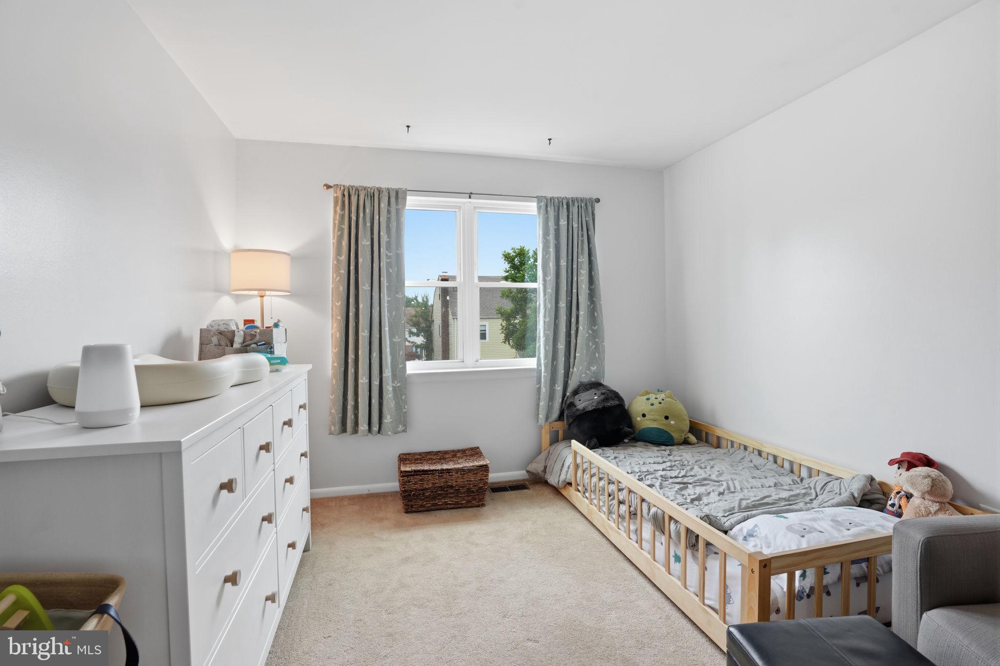 CEDAR GROVE ESTS - Residential