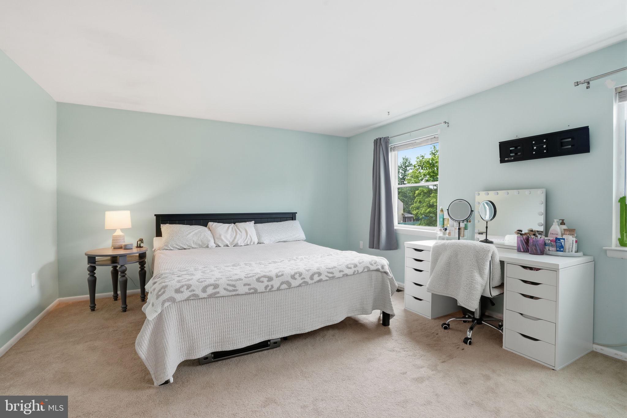 CEDAR GROVE ESTS - Residential