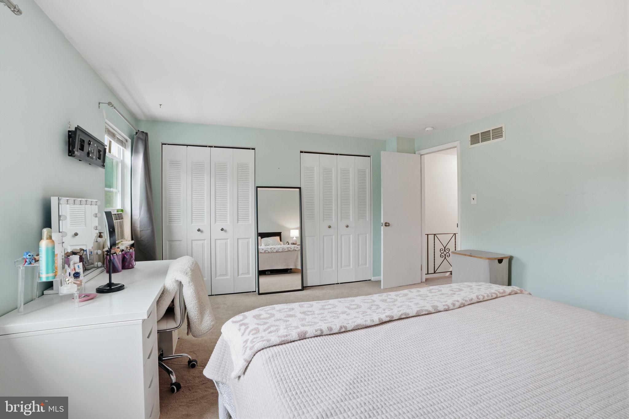 CEDAR GROVE ESTS - Residential