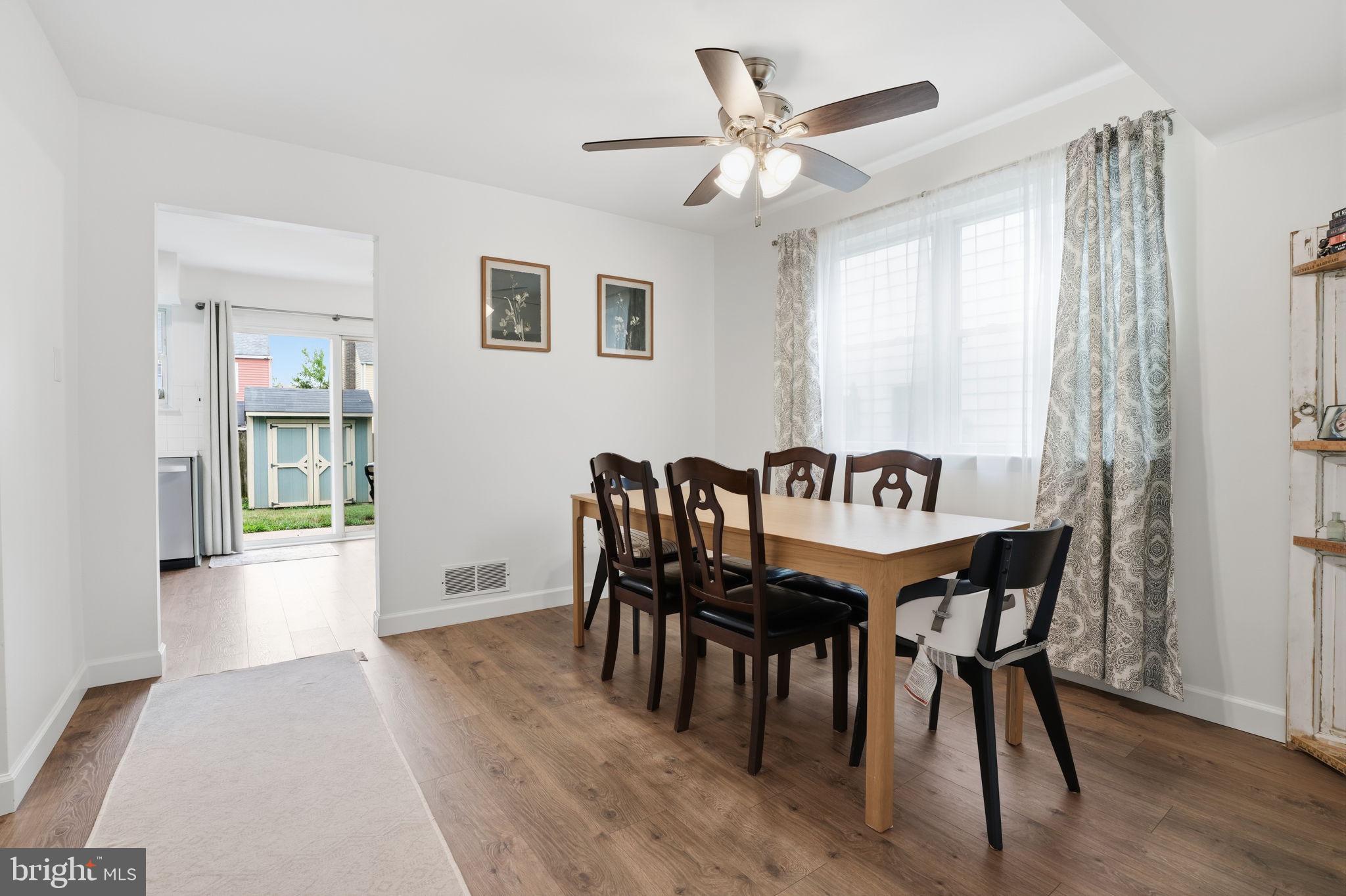 CEDAR GROVE ESTS - Residential