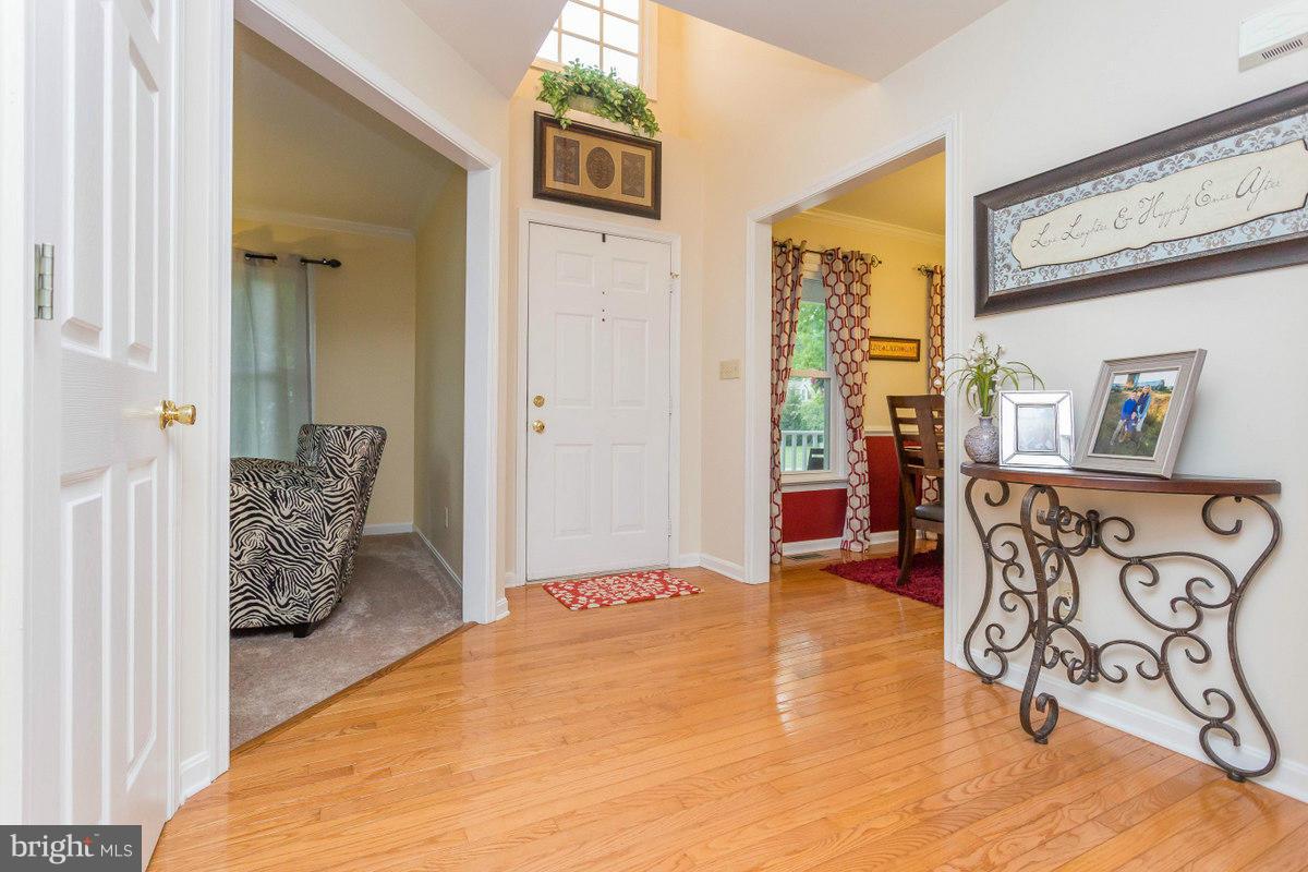 SALEM COURTS - Residential