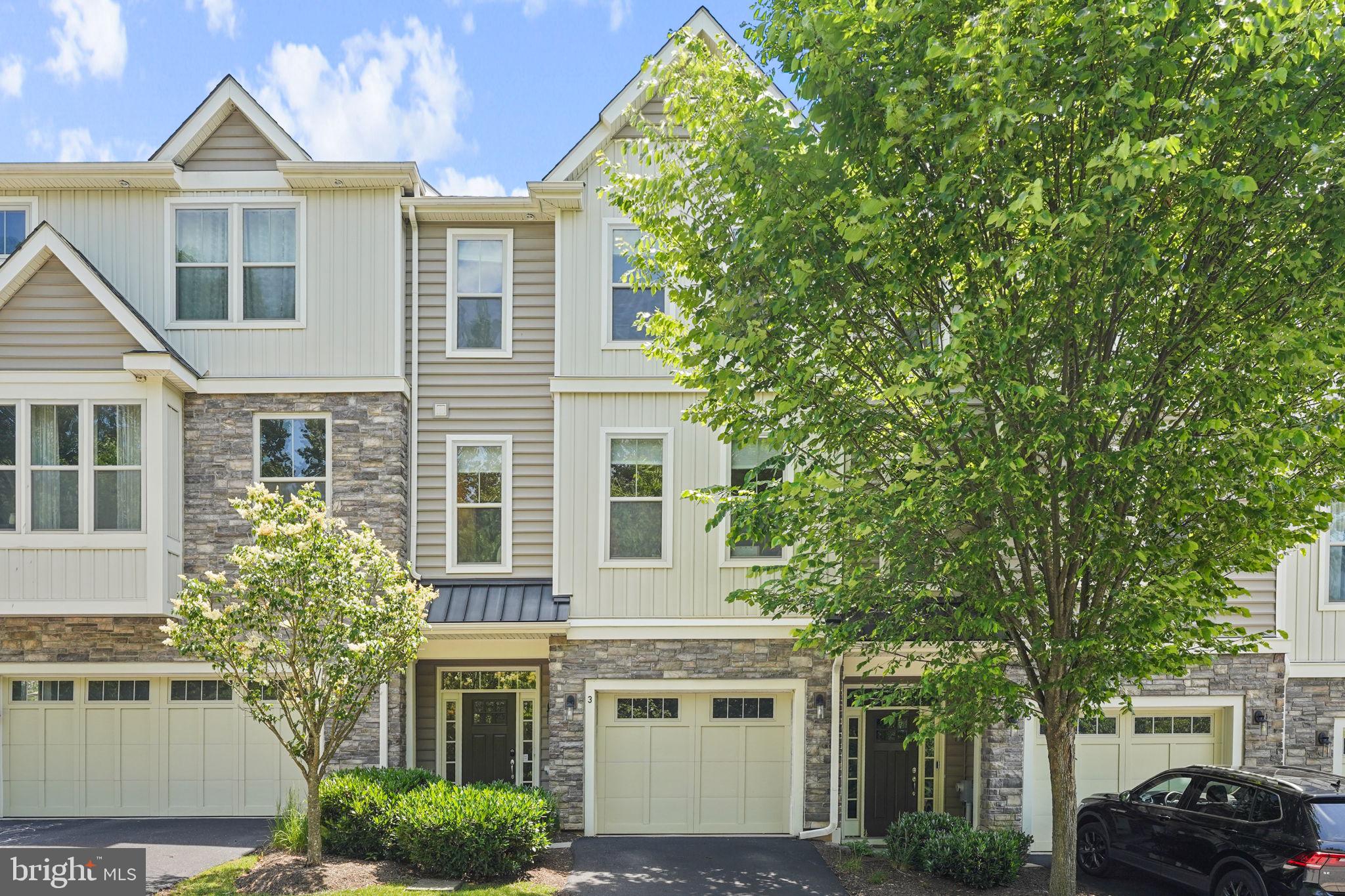 PAOLI WALK - Residential