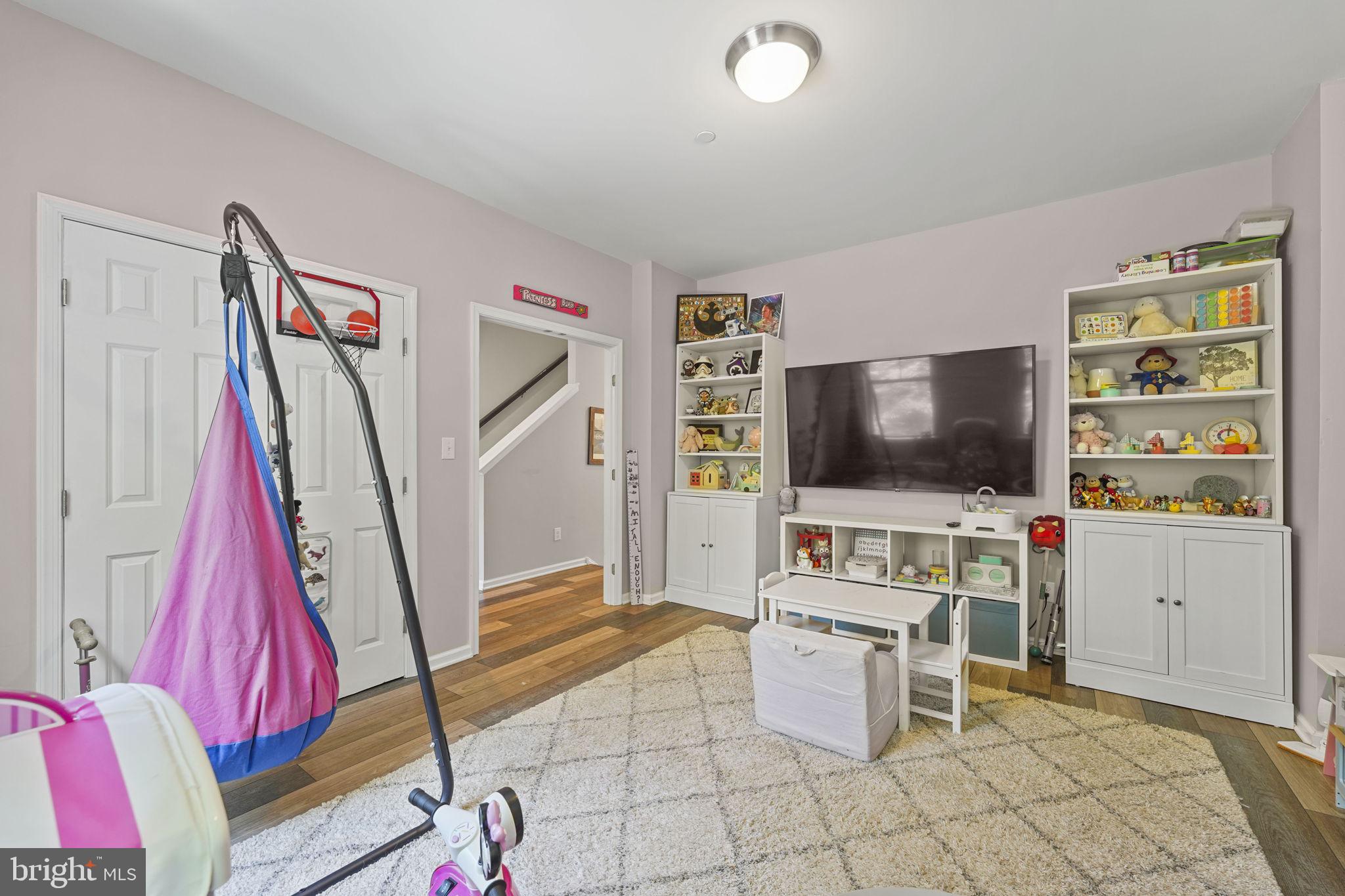 PAOLI WALK - Residential