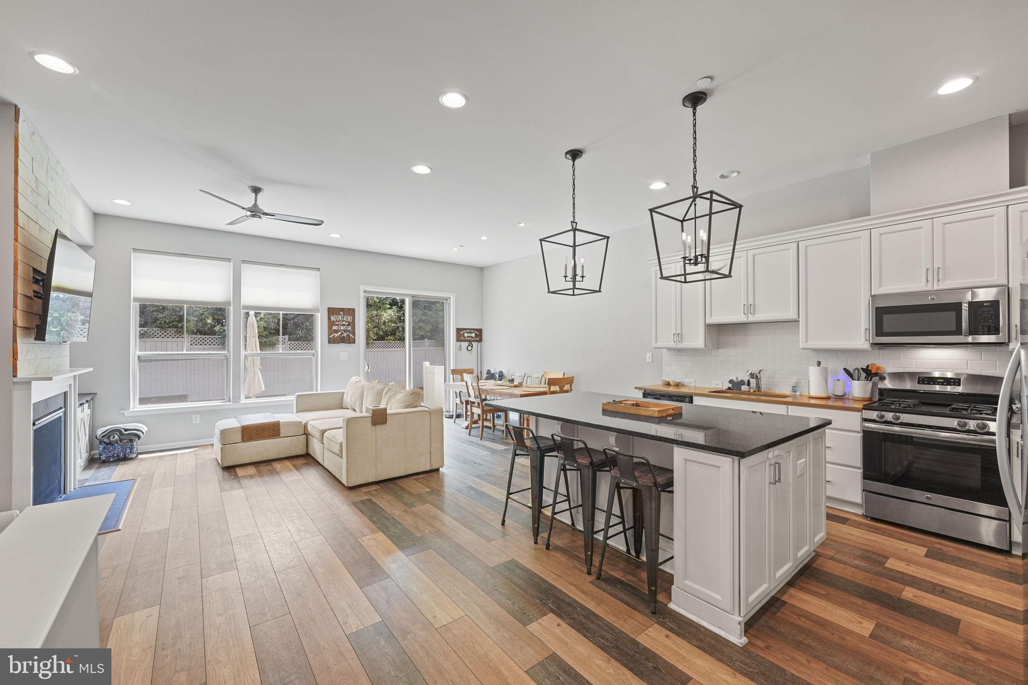 PAOLI WALK - Residential
