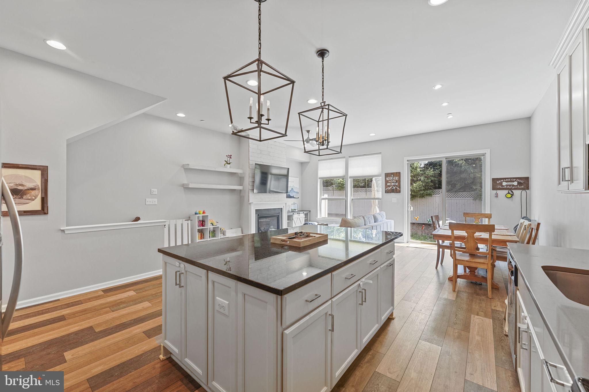 PAOLI WALK - Residential
