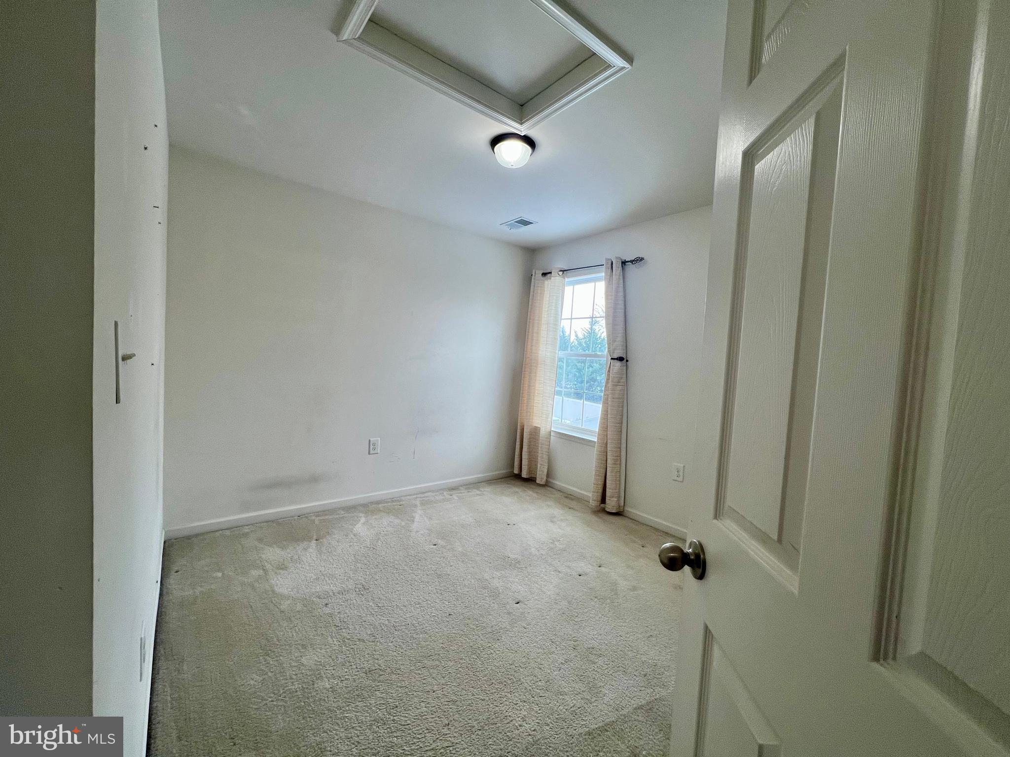 BENTWOOD ESTATES - Residential Lease