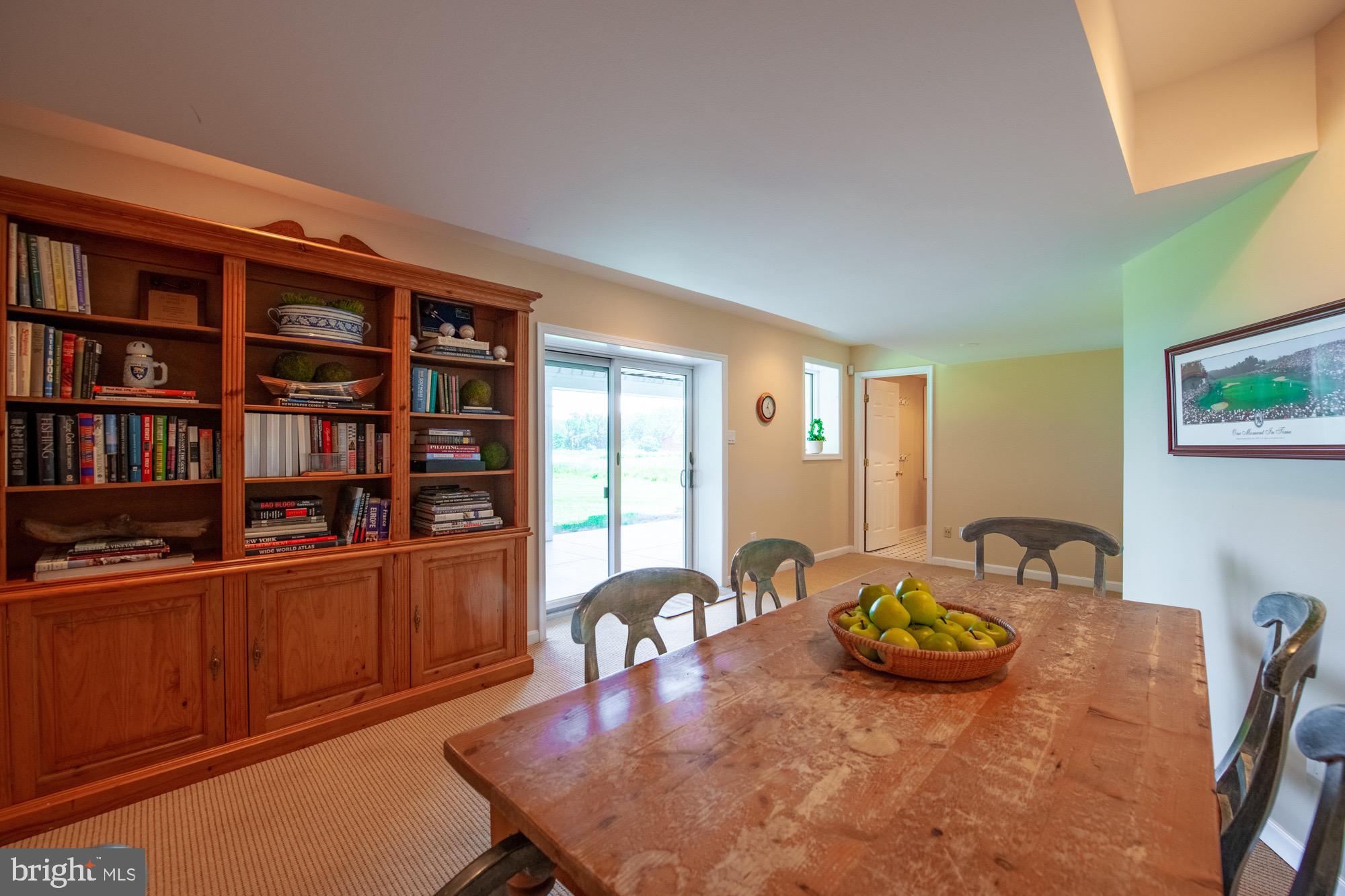 WIMBLEDON FARMS - Residential
