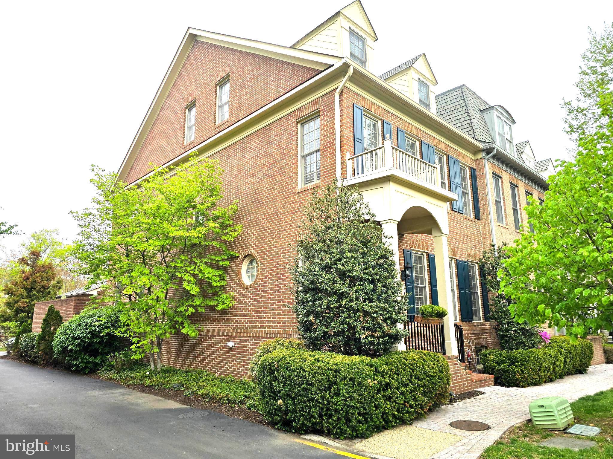 EVANS FARM - Residential