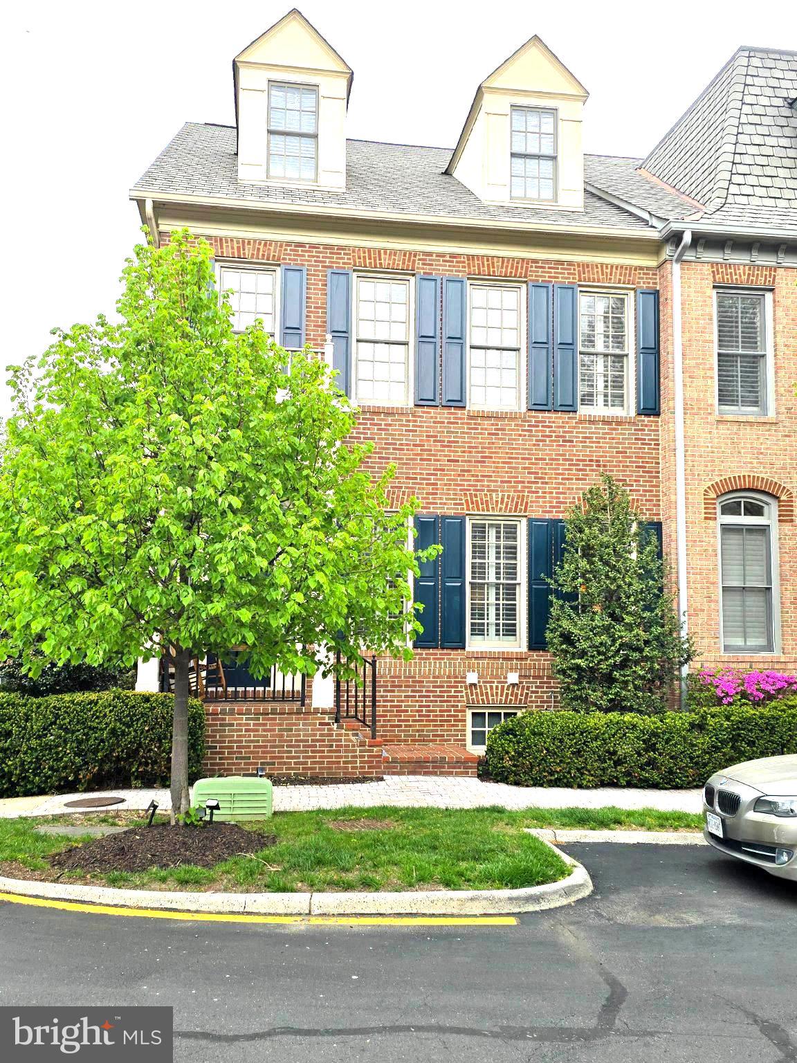 EVANS FARM - Residential