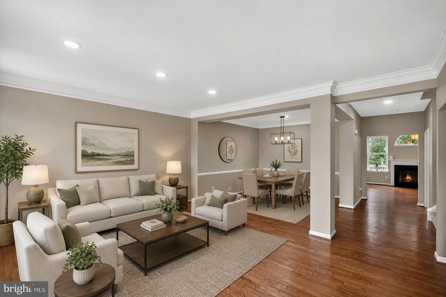 SOUTH RIDING - Residential