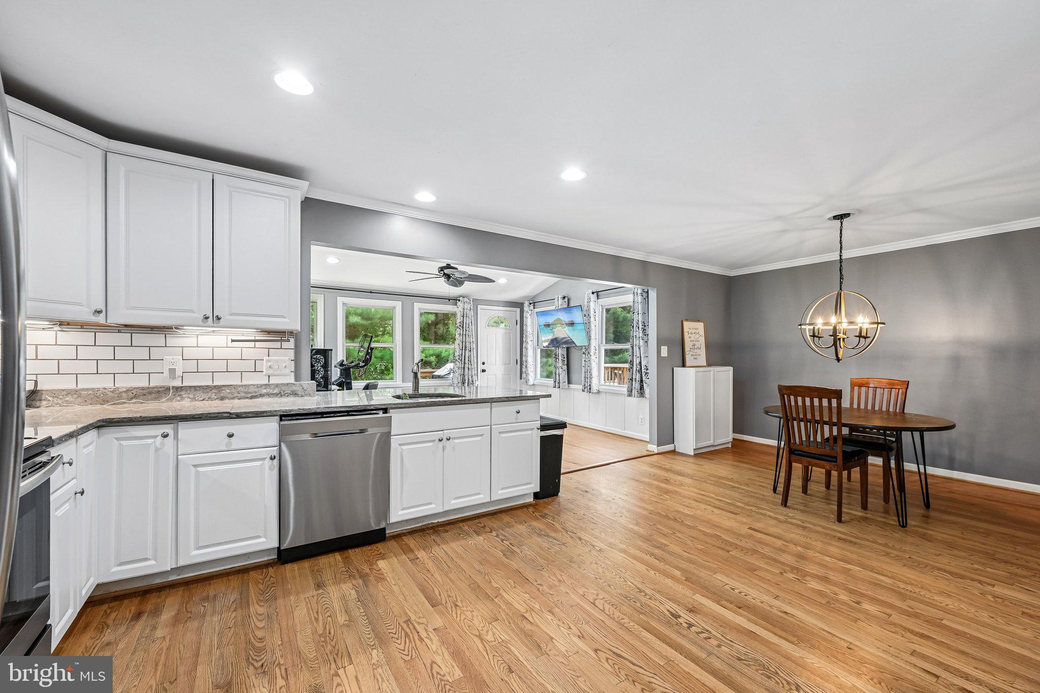 FOXBOROUGH FARMS - Residential