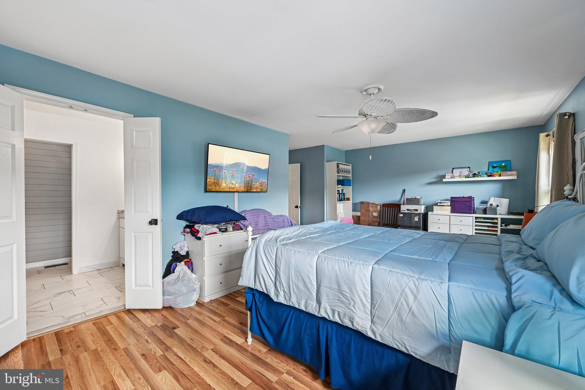 FOXBOROUGH FARMS - Residential