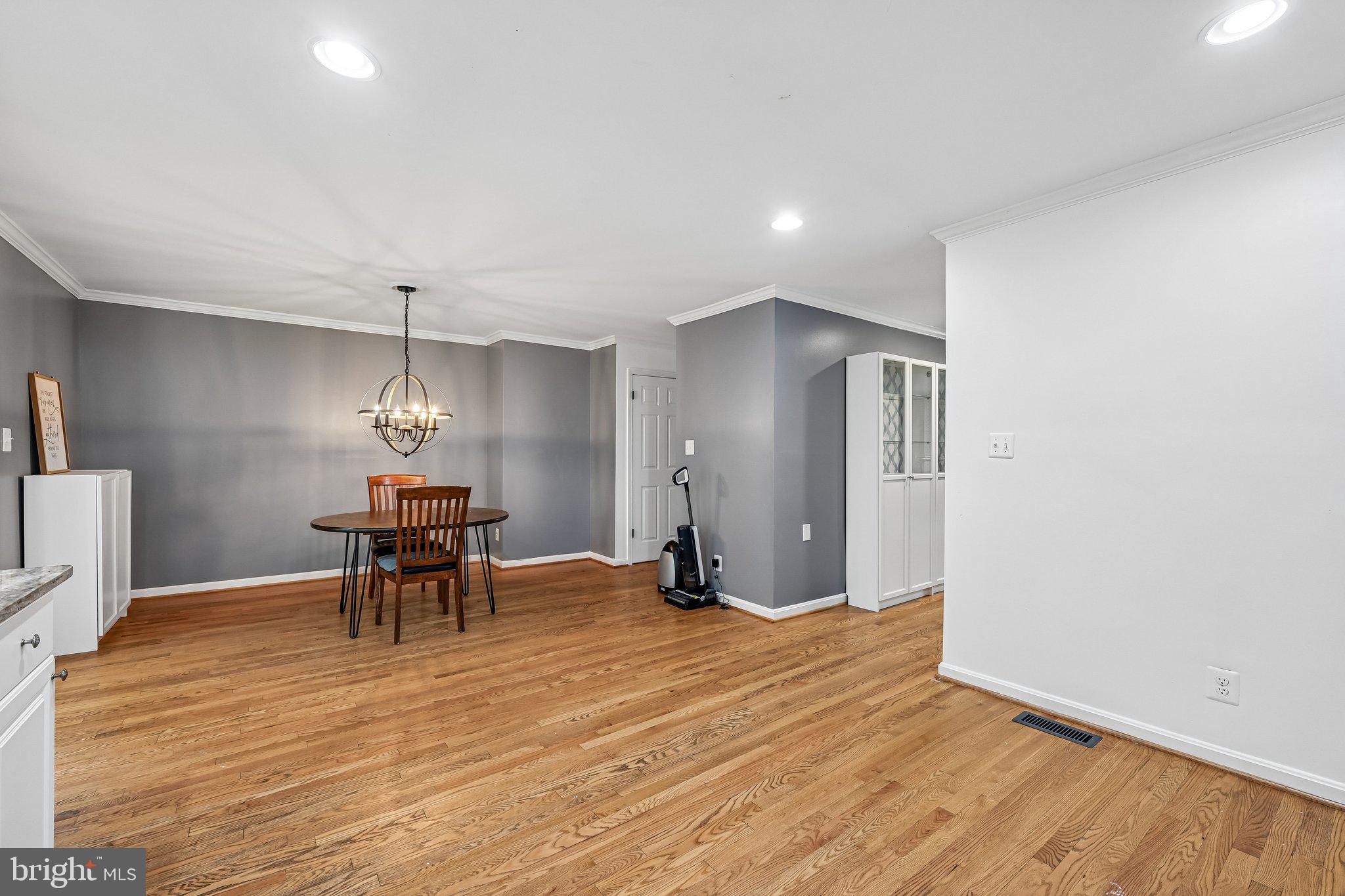 FOXBOROUGH FARMS - Residential
