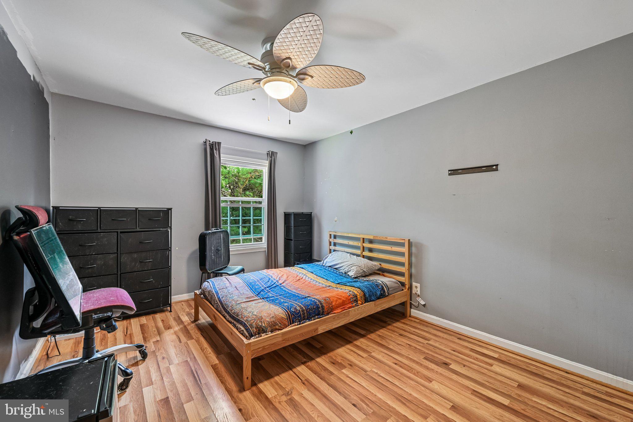 FOXBOROUGH FARMS - Residential