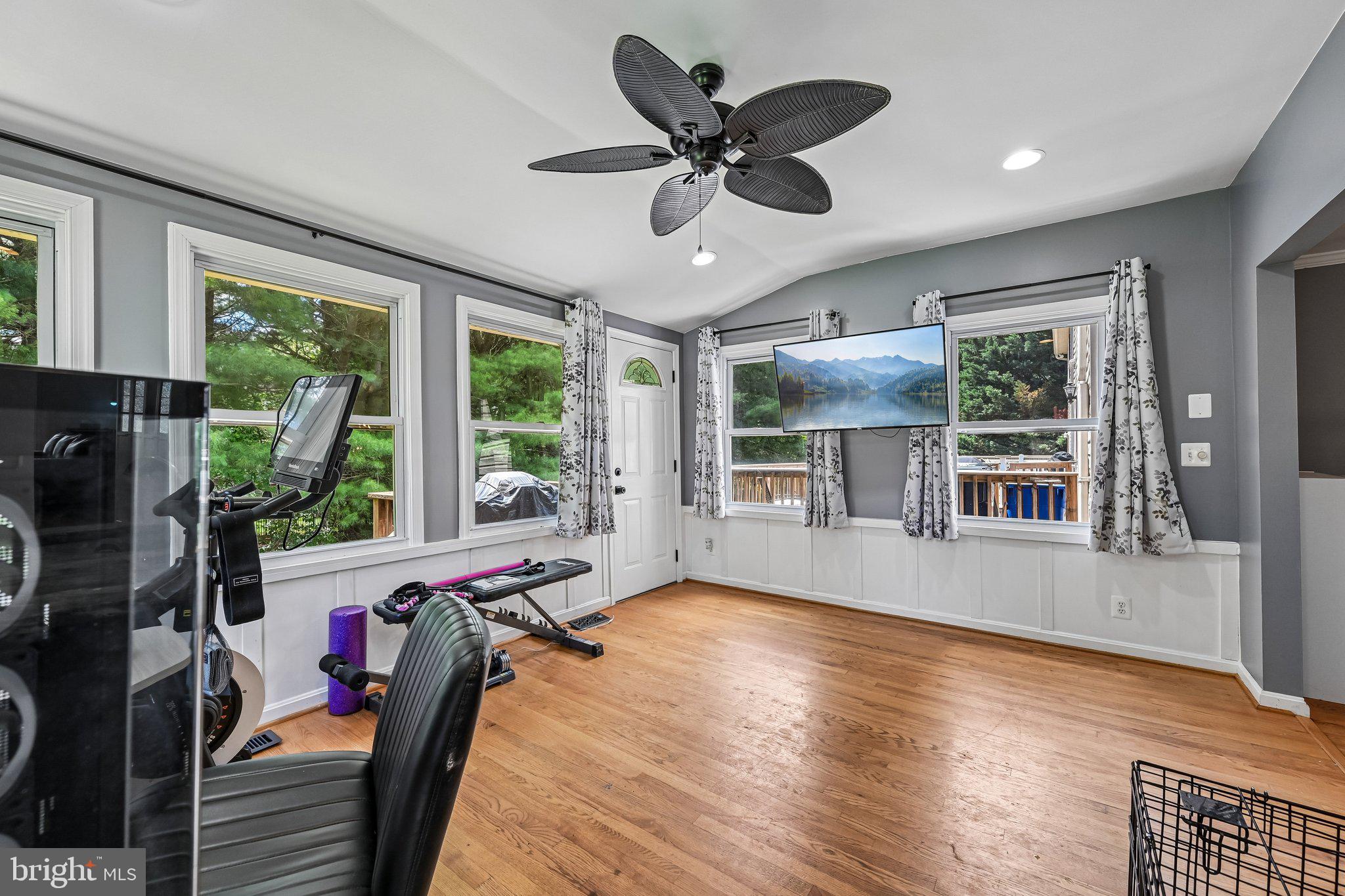 FOXBOROUGH FARMS - Residential