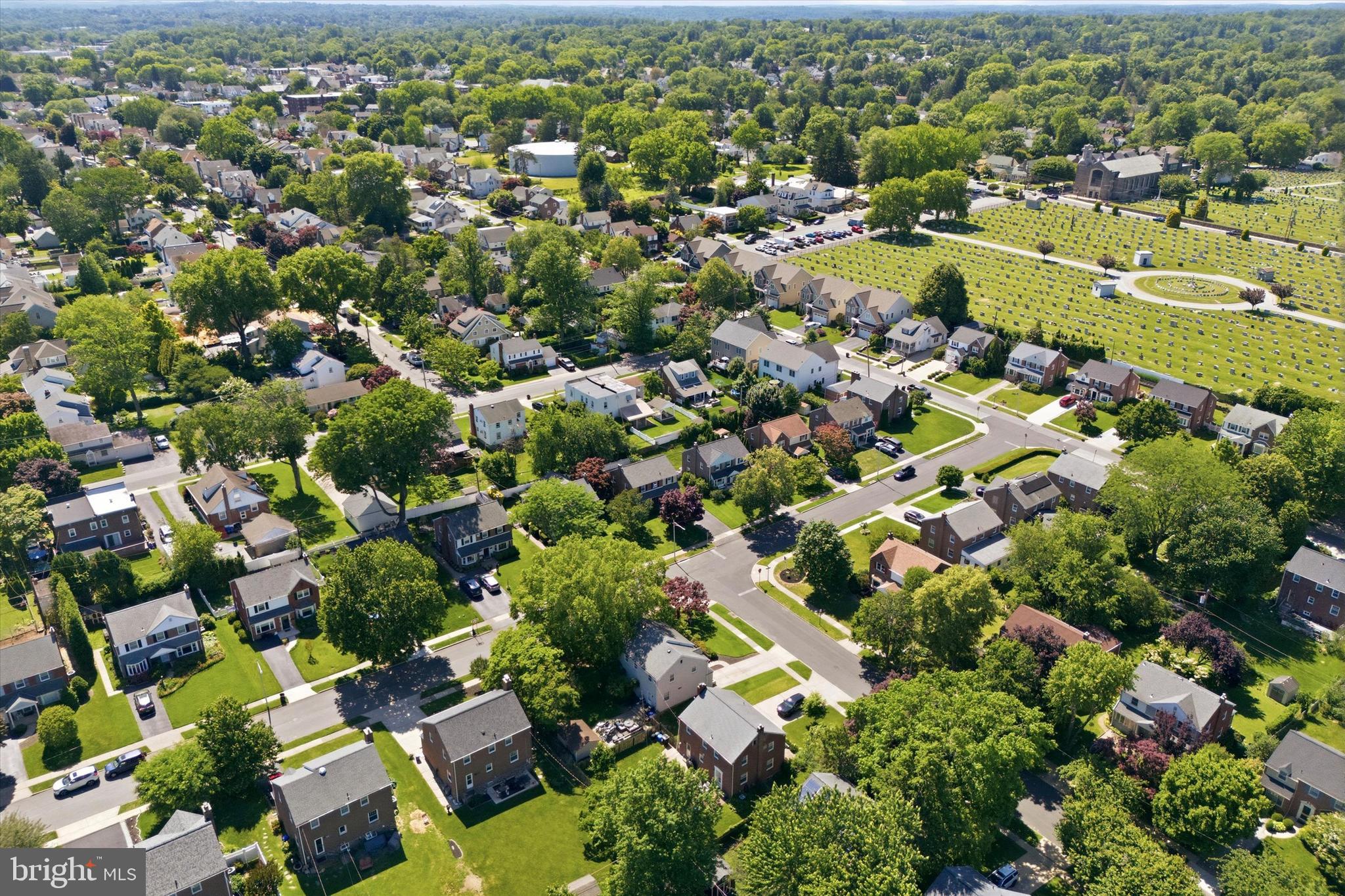 WOODMERE - Residential
