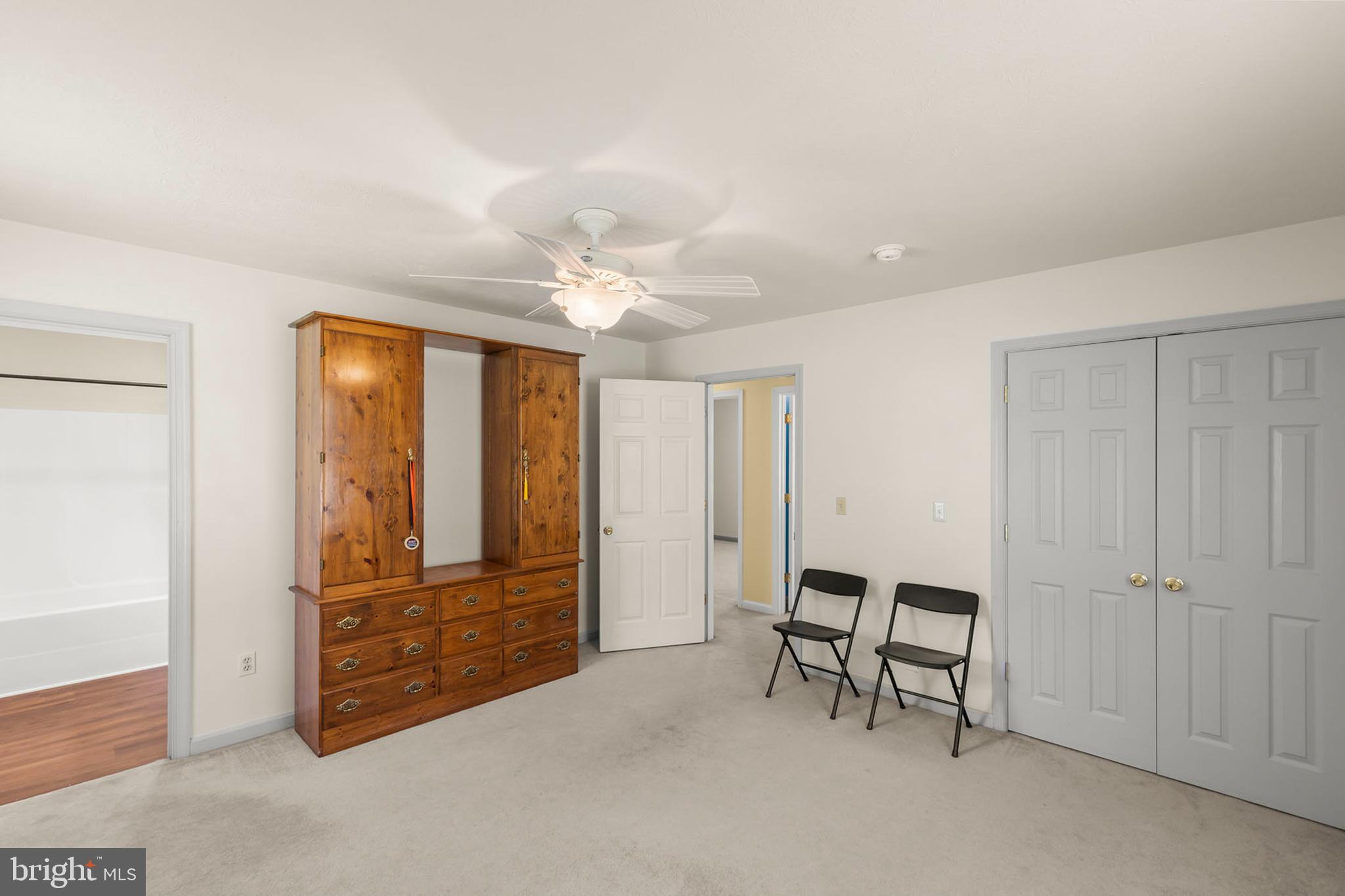 SHAWNEELAND - Residential
