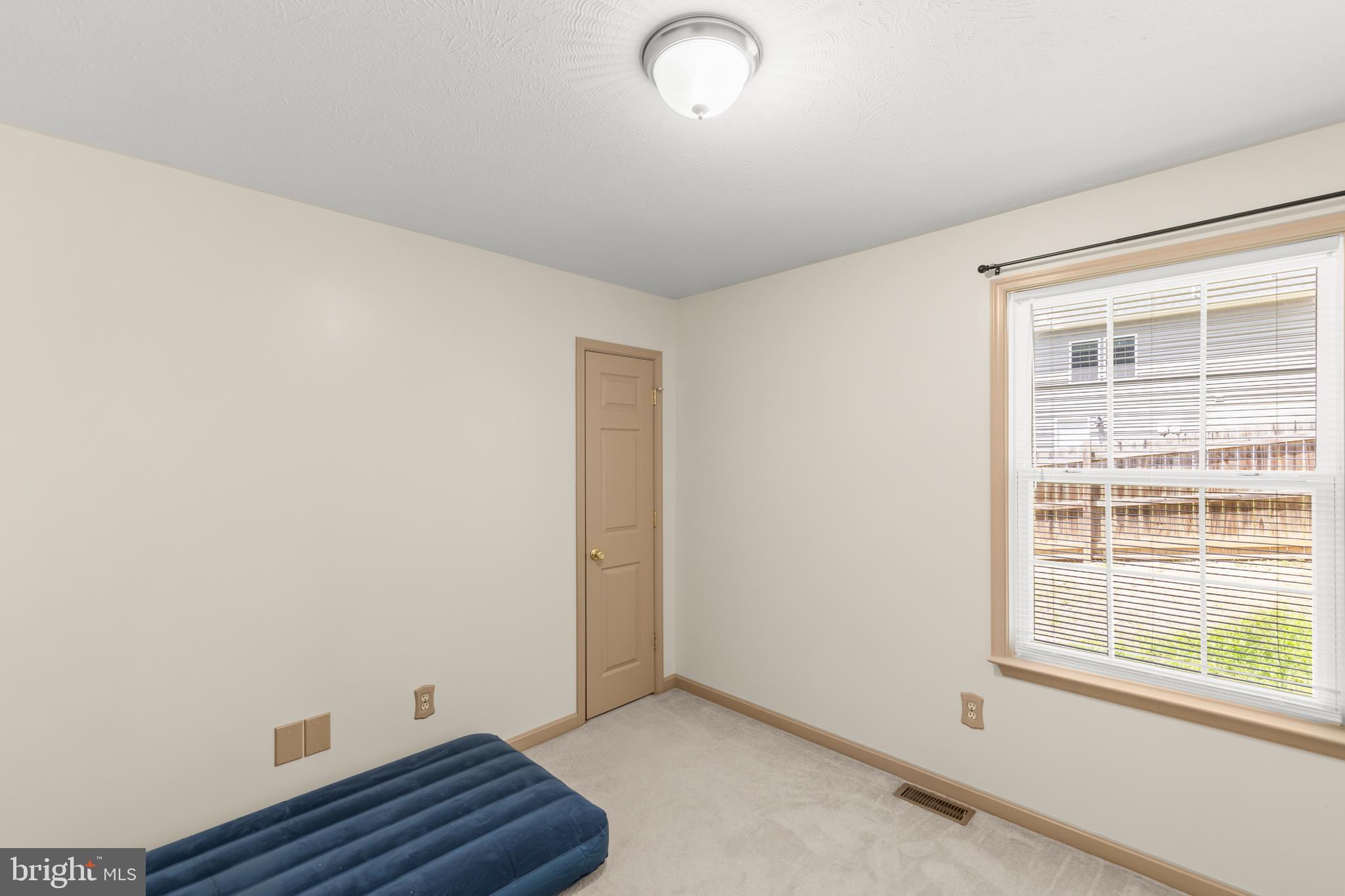 SHAWNEELAND - Residential