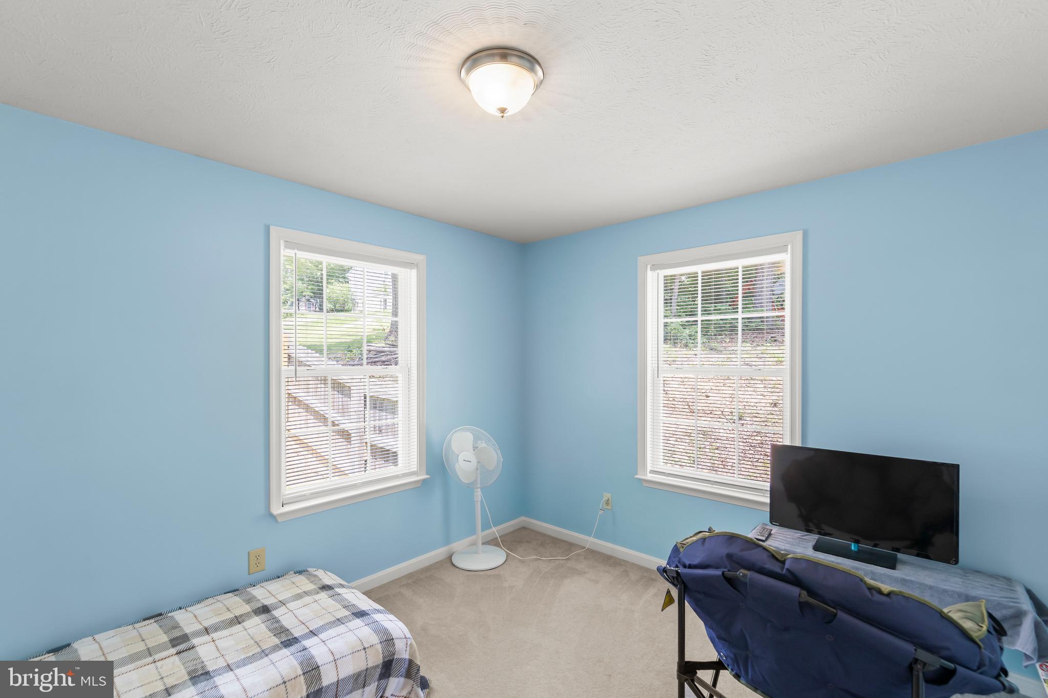 SHAWNEELAND - Residential