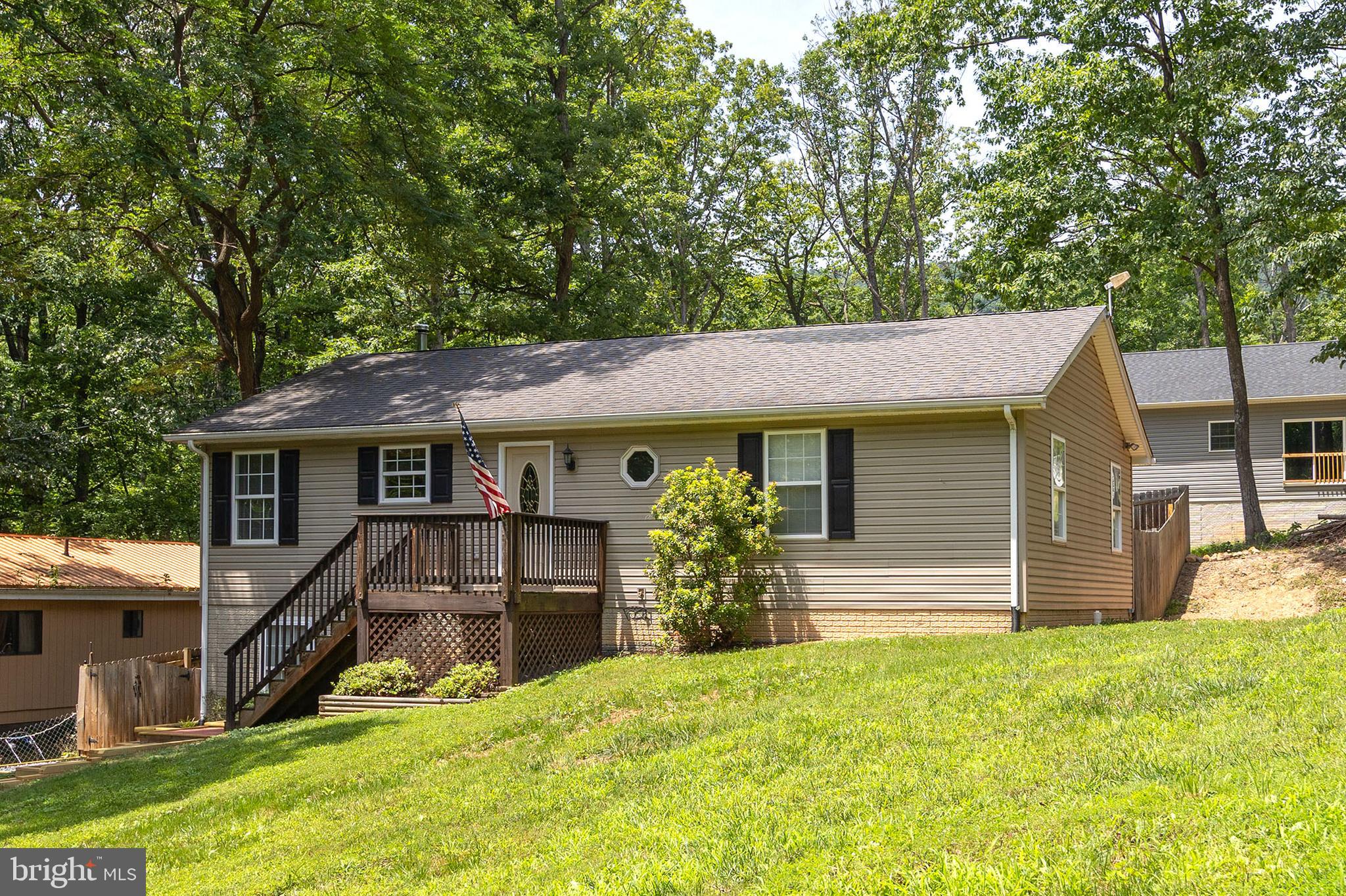 SHAWNEELAND - Residential