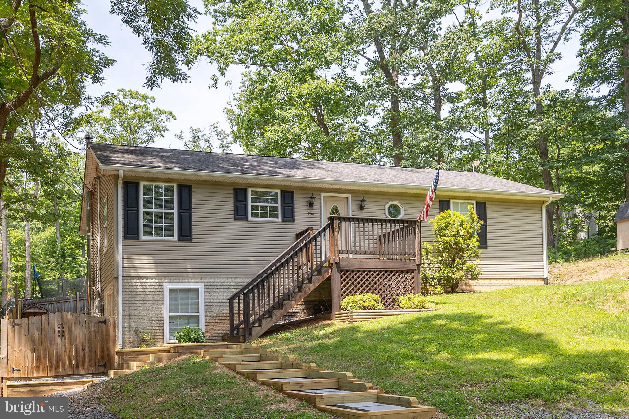 SHAWNEELAND - Residential