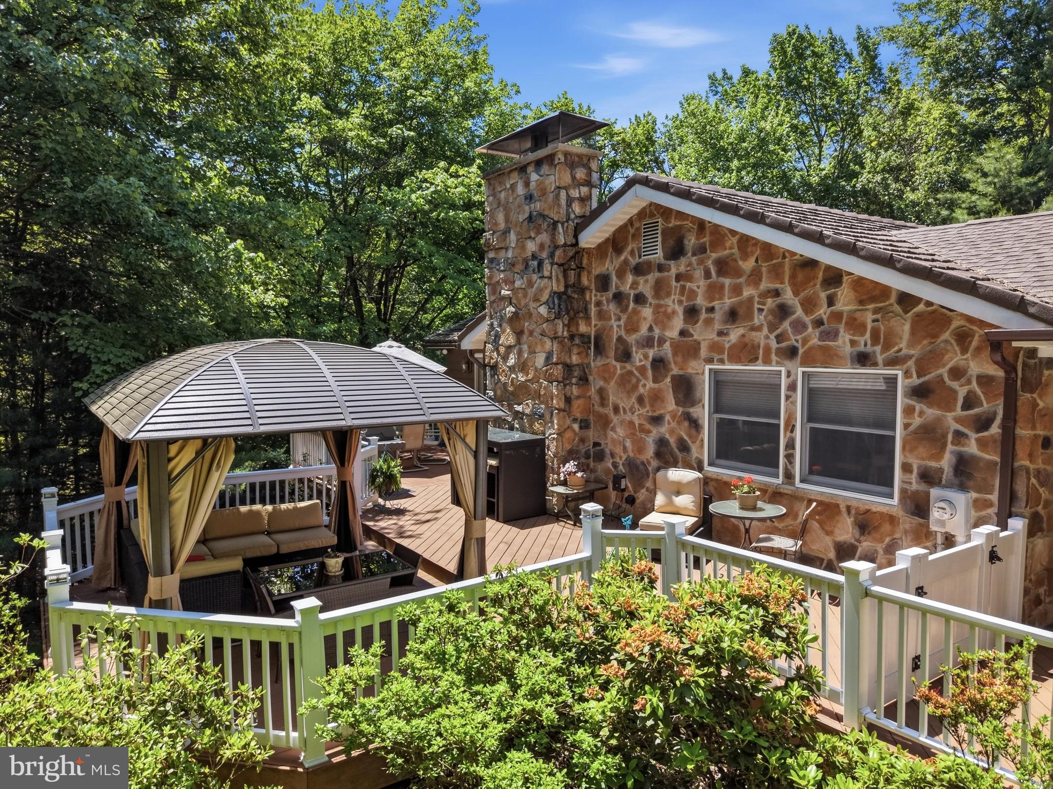 BELTZVILLE LAKE HGTS - Residential