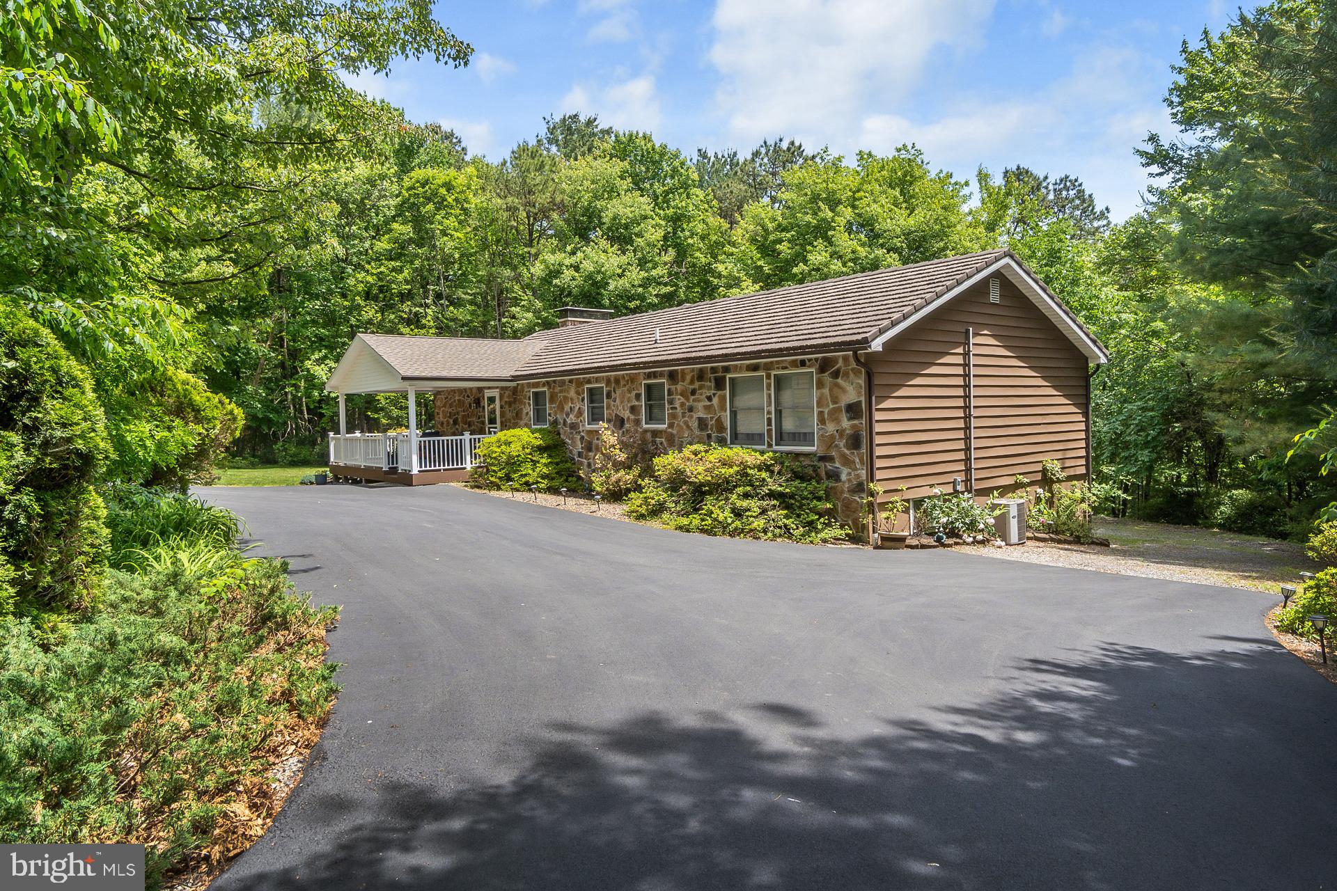 BELTZVILLE LAKE HGTS - Residential