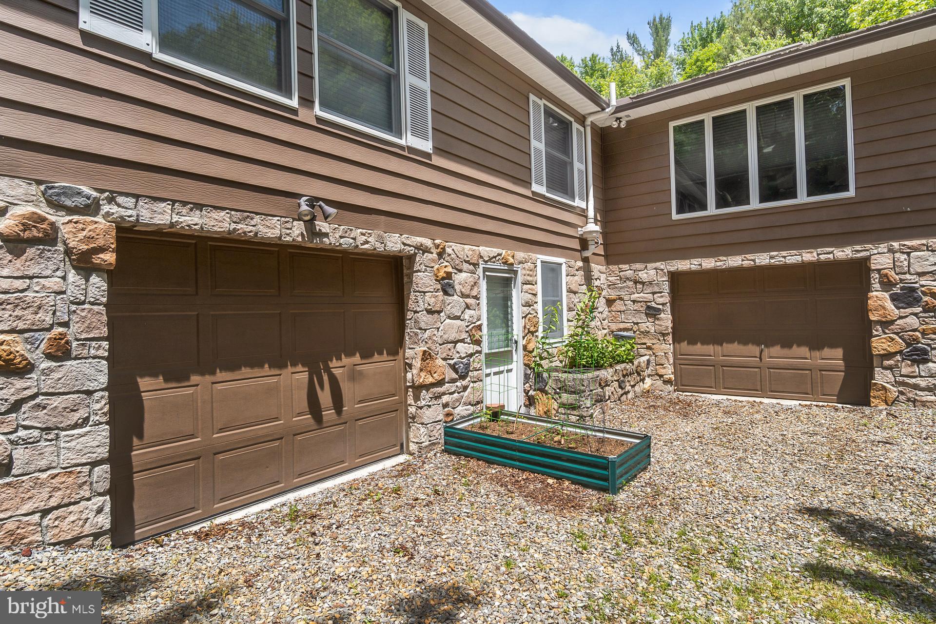 BELTZVILLE LAKE HGTS - Residential