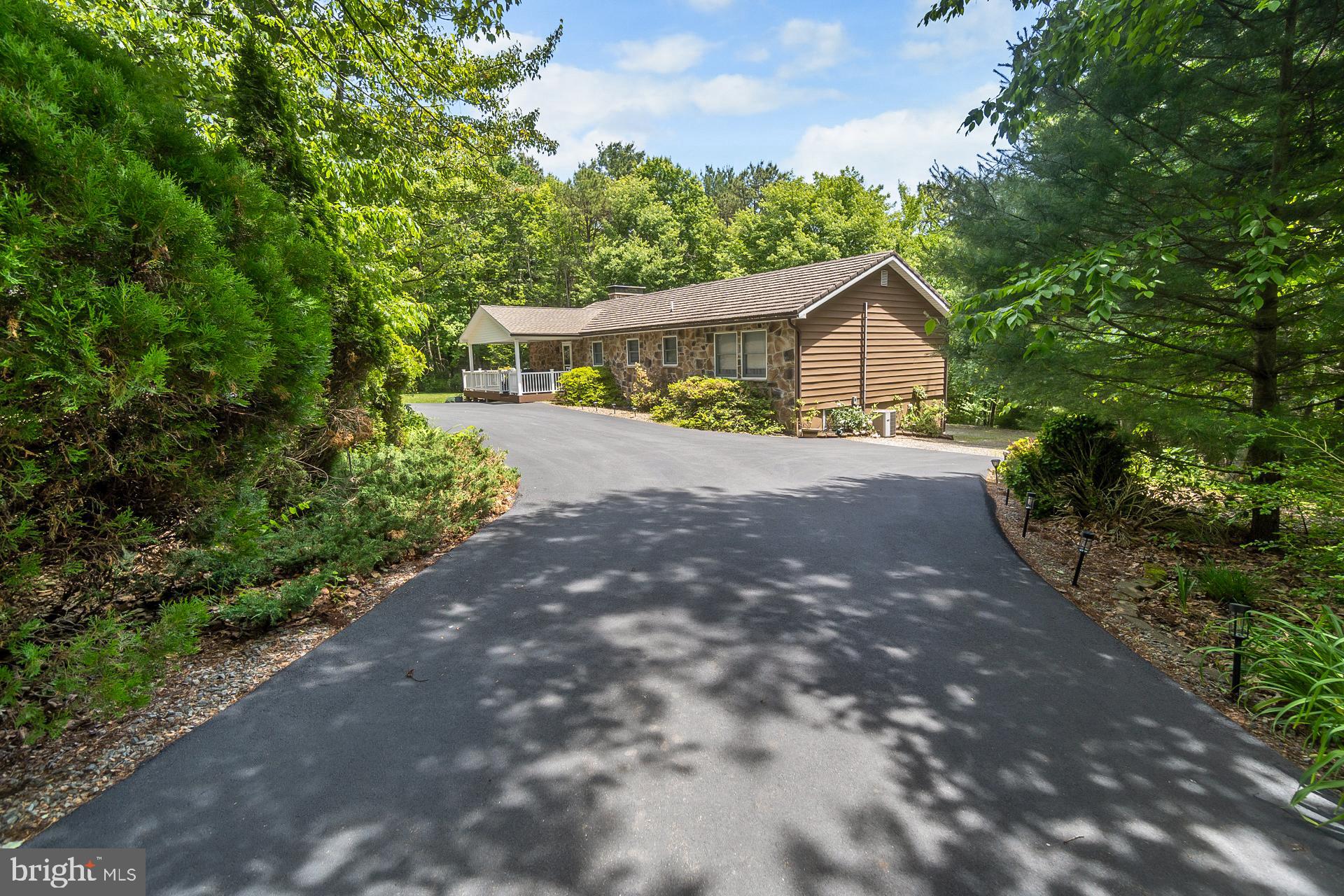 BELTZVILLE LAKE HGTS - Residential