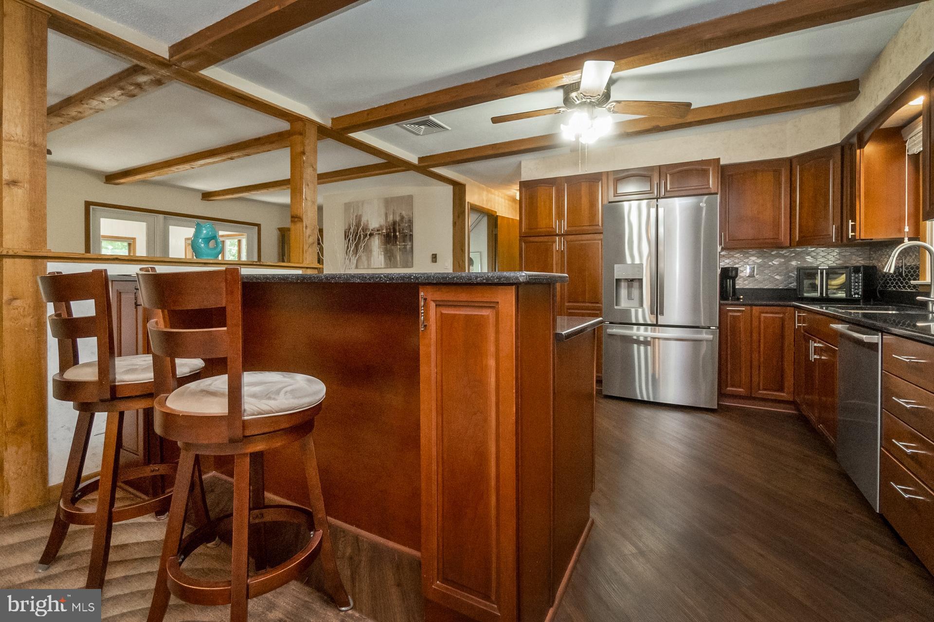 BELTZVILLE LAKE HGTS - Residential