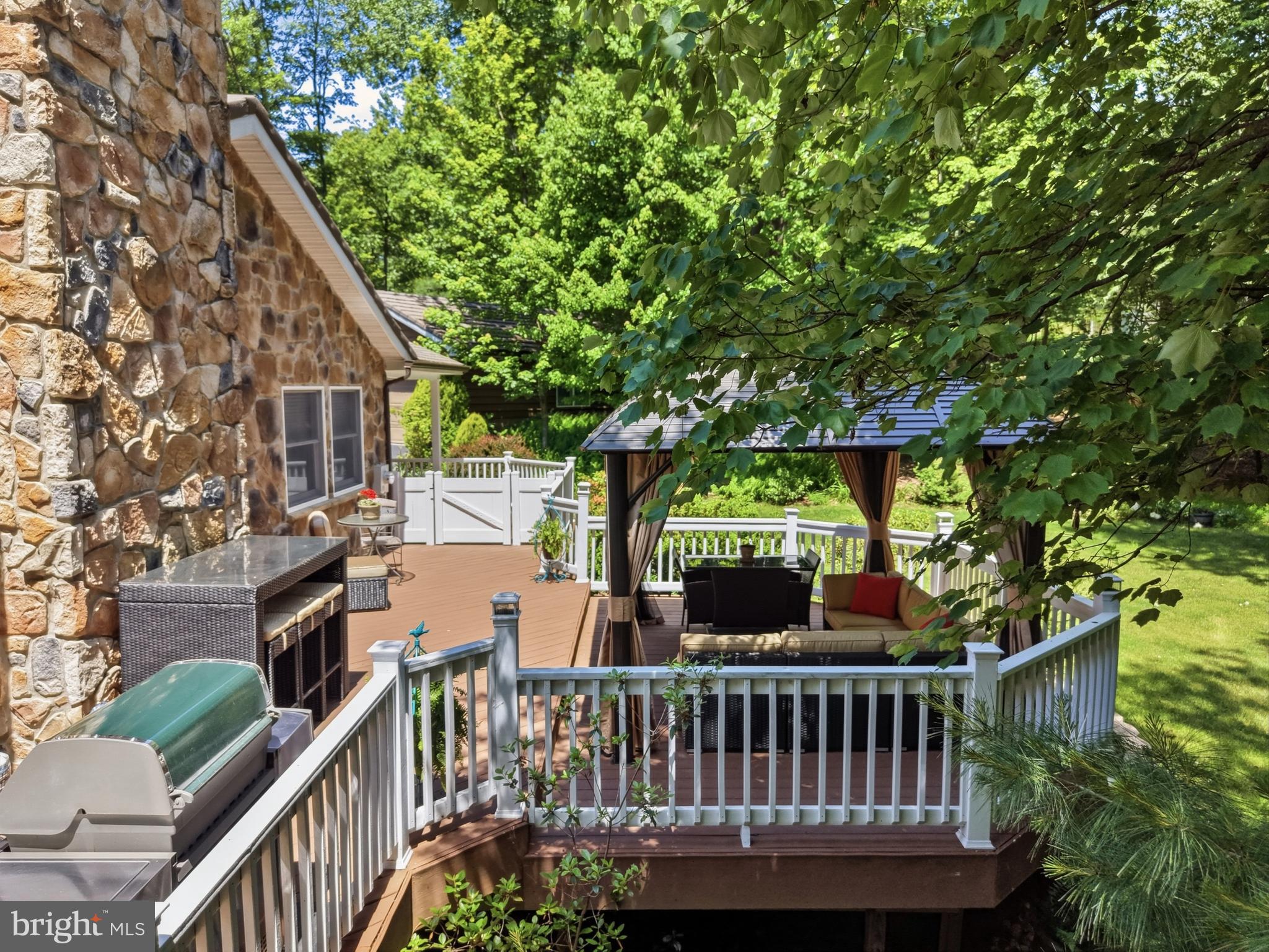 BELTZVILLE LAKE HGTS - Residential