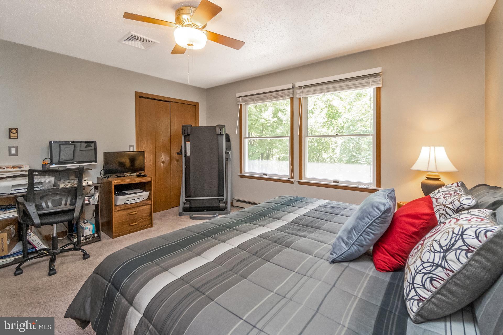 BELTZVILLE LAKE HGTS - Residential