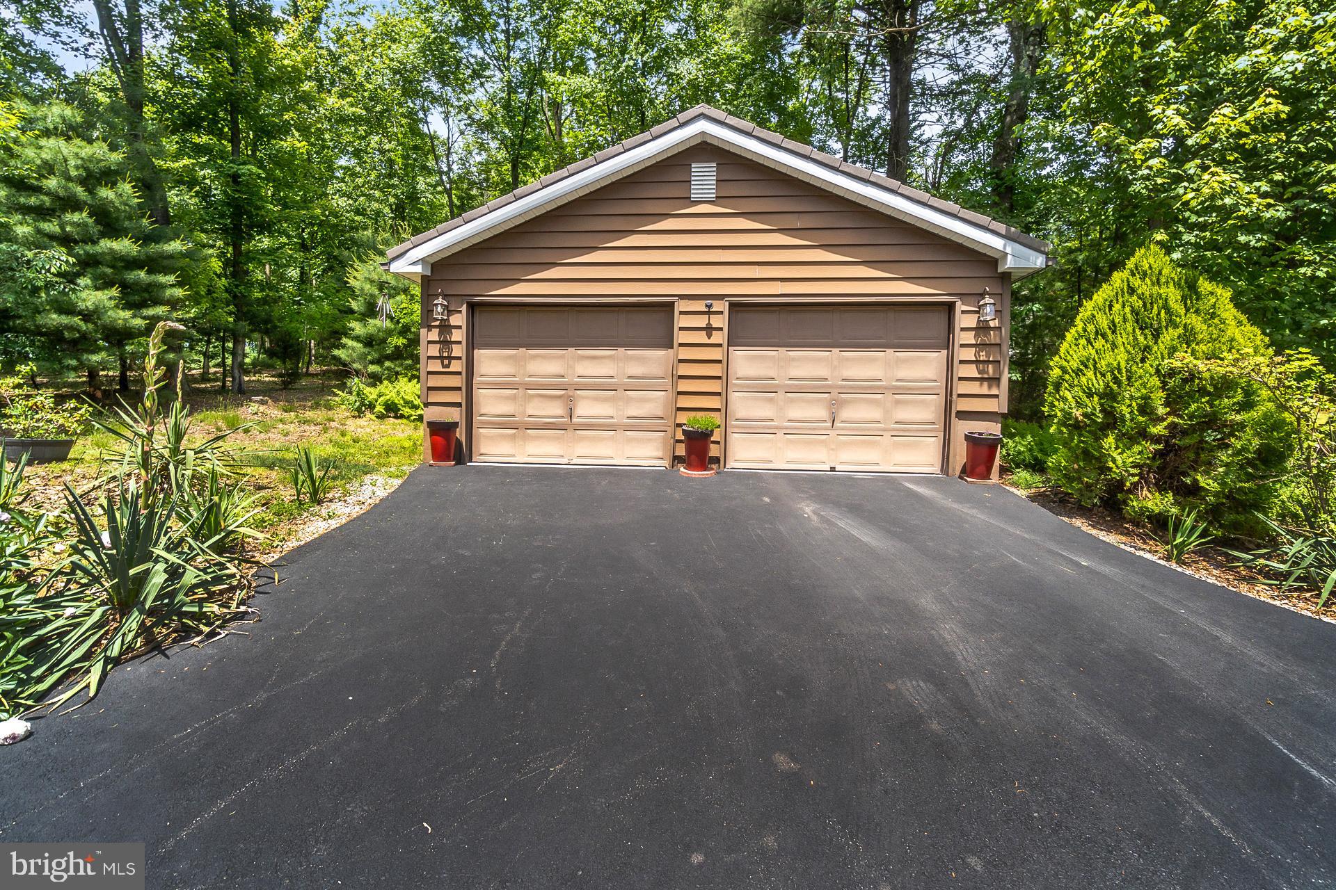 BELTZVILLE LAKE HGTS - Residential