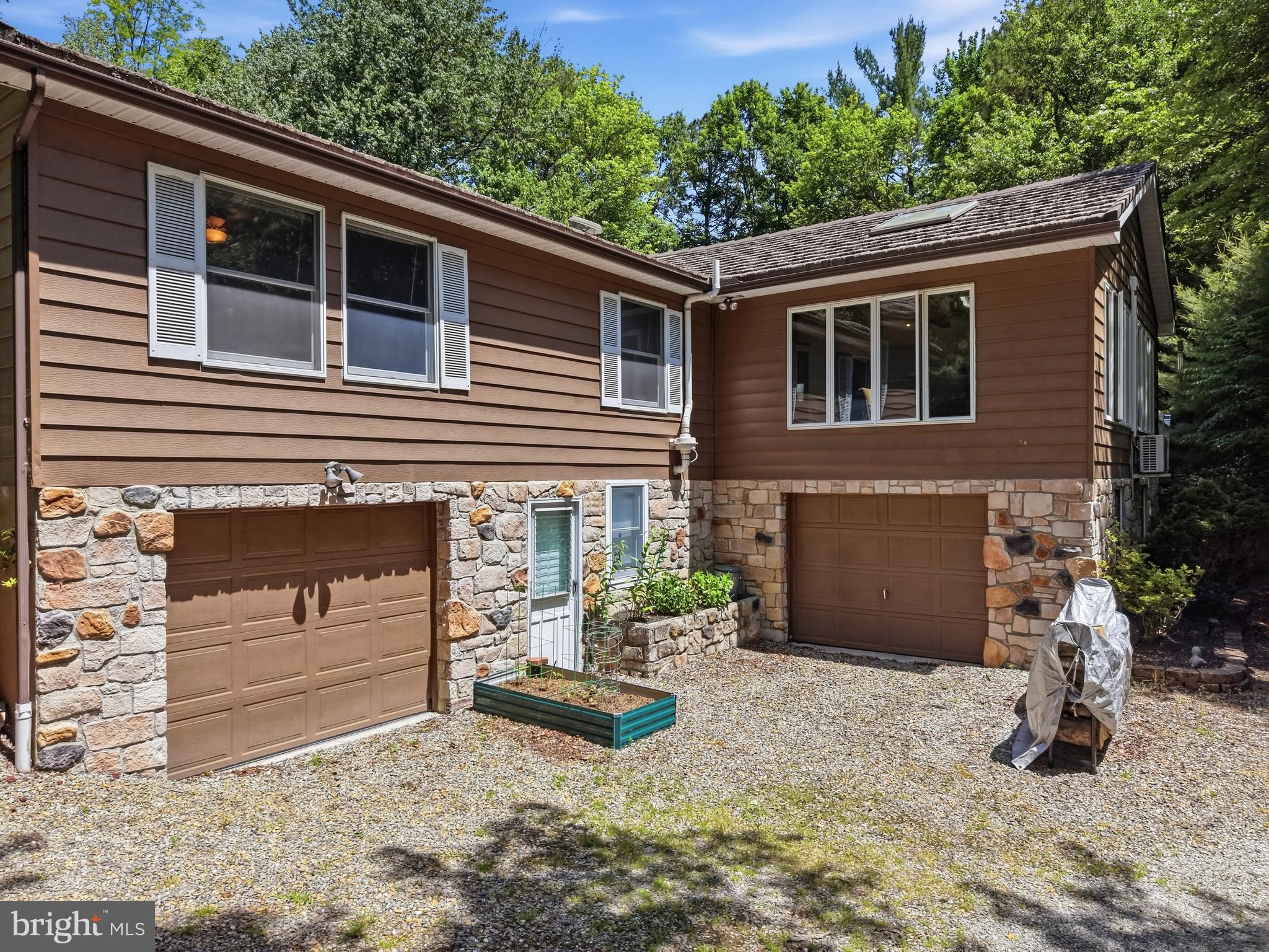 BELTZVILLE LAKE HGTS - Residential